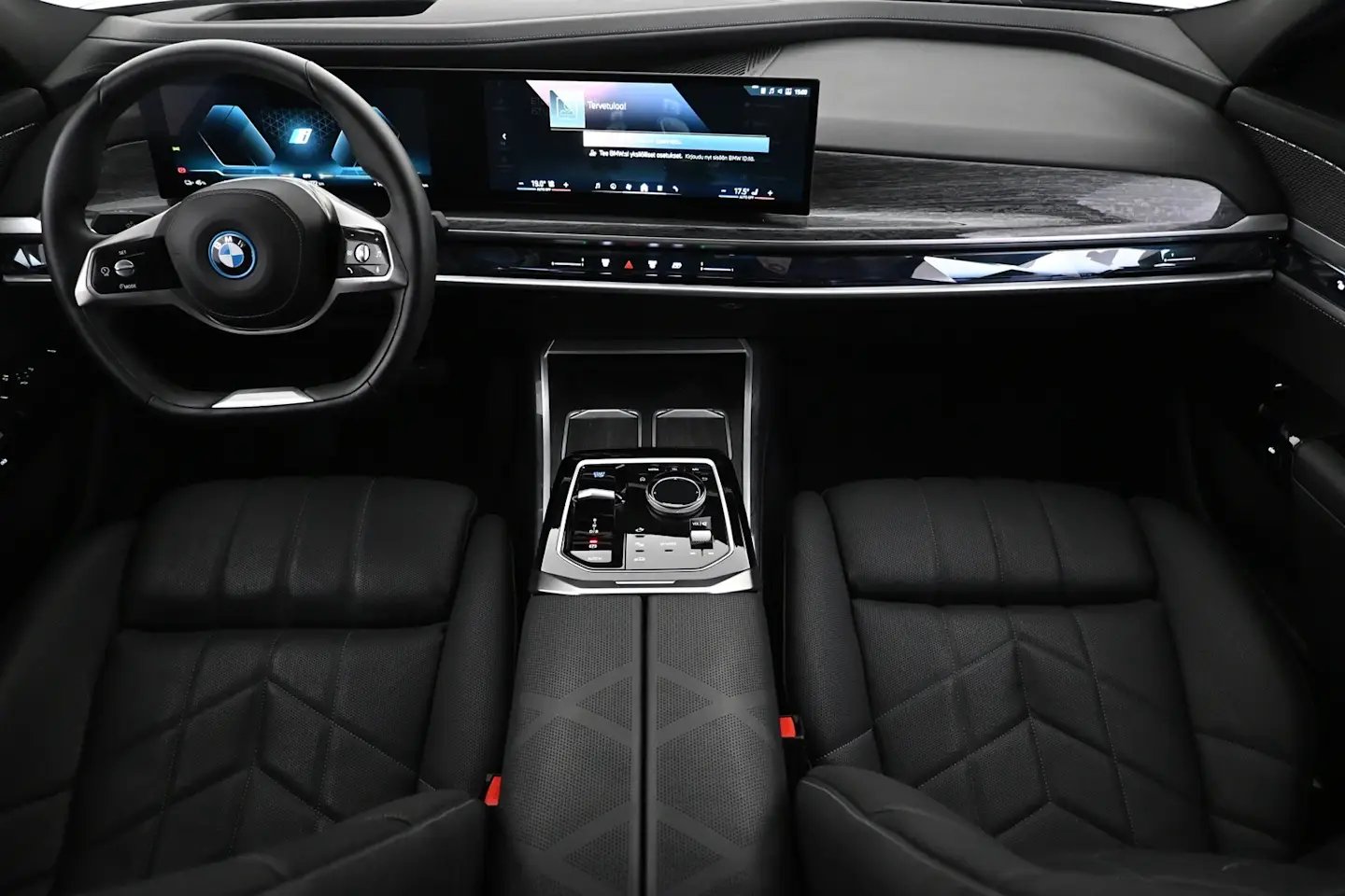 Car Image - 5az1c4F94aKq9M6FX9n1zt