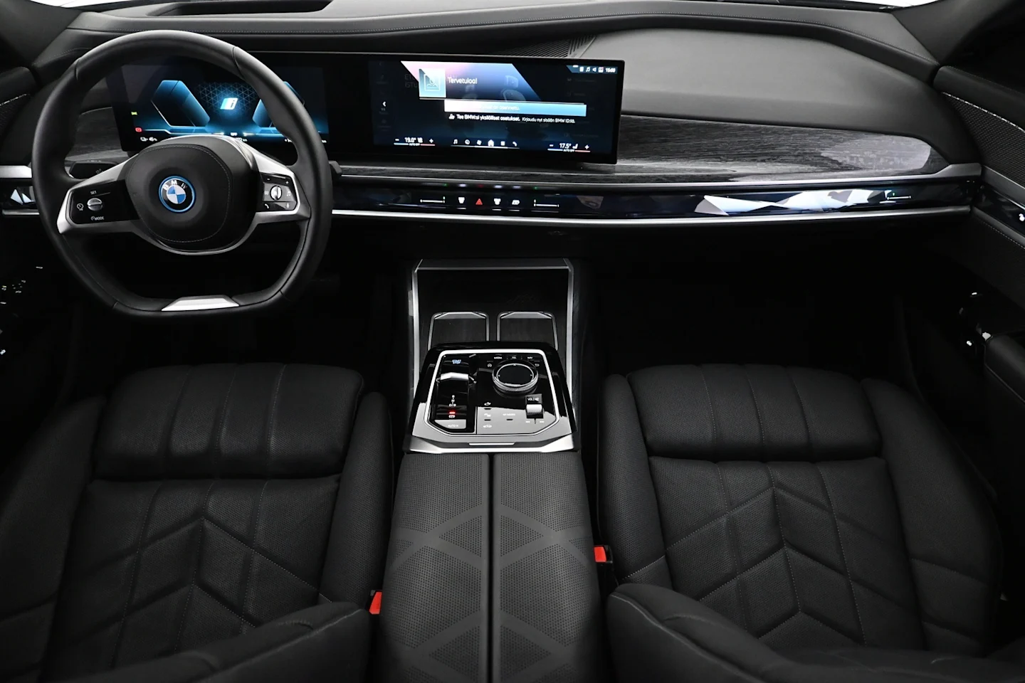 Car Image - 5az1c4F94aKq9M6FX9n1zt