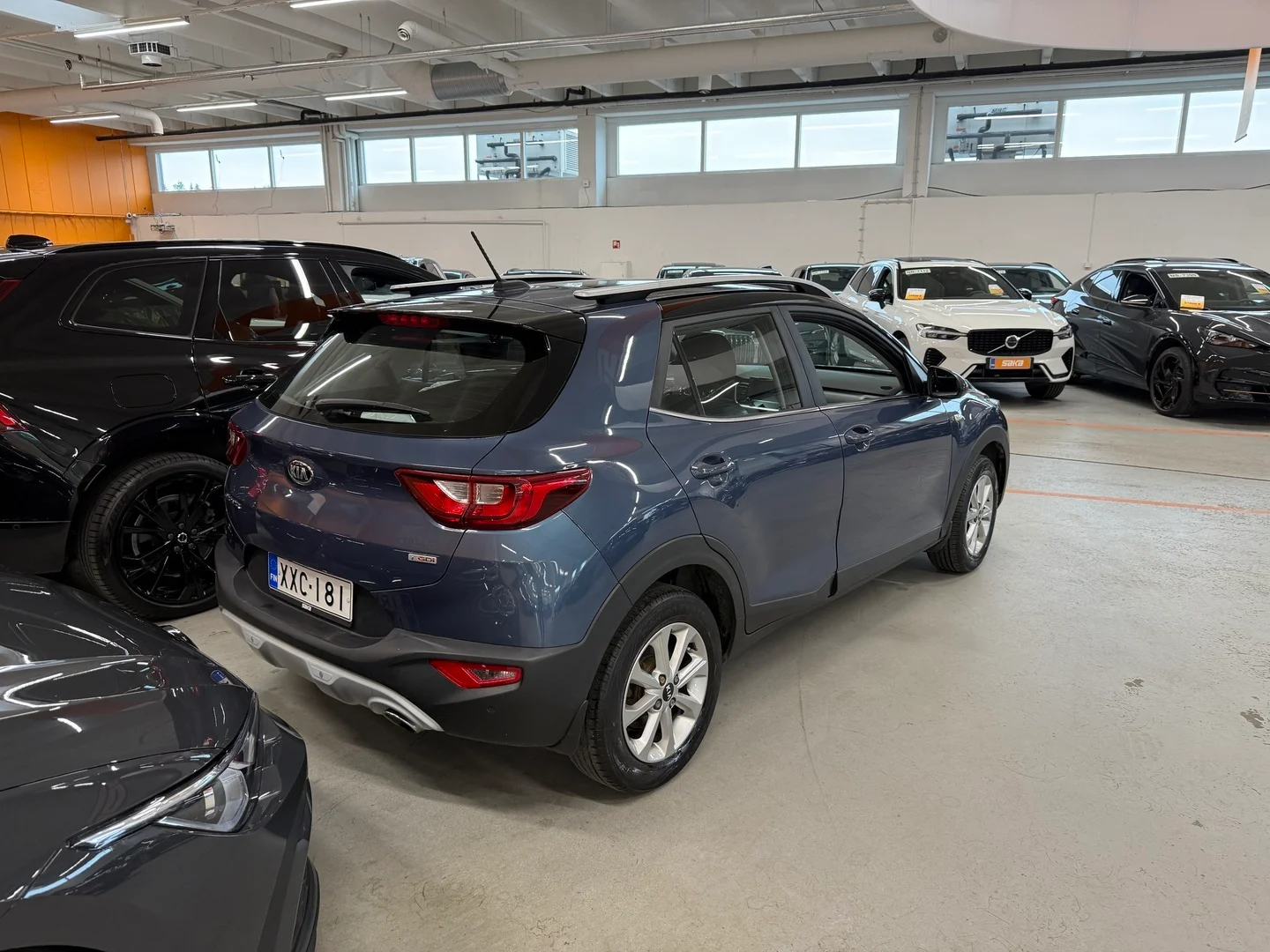 Car Image - 4N84dvMT6VJ7xVscGvd3bI