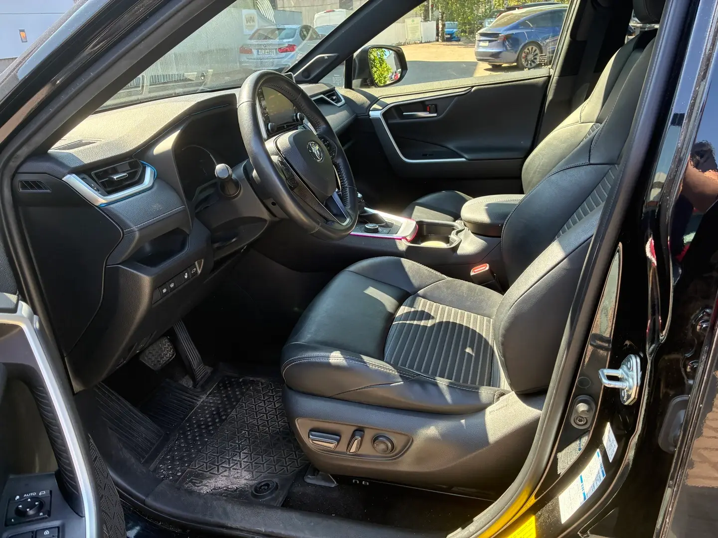 Car Image - 2NjjxGH9vhGNYGzJkrb52y