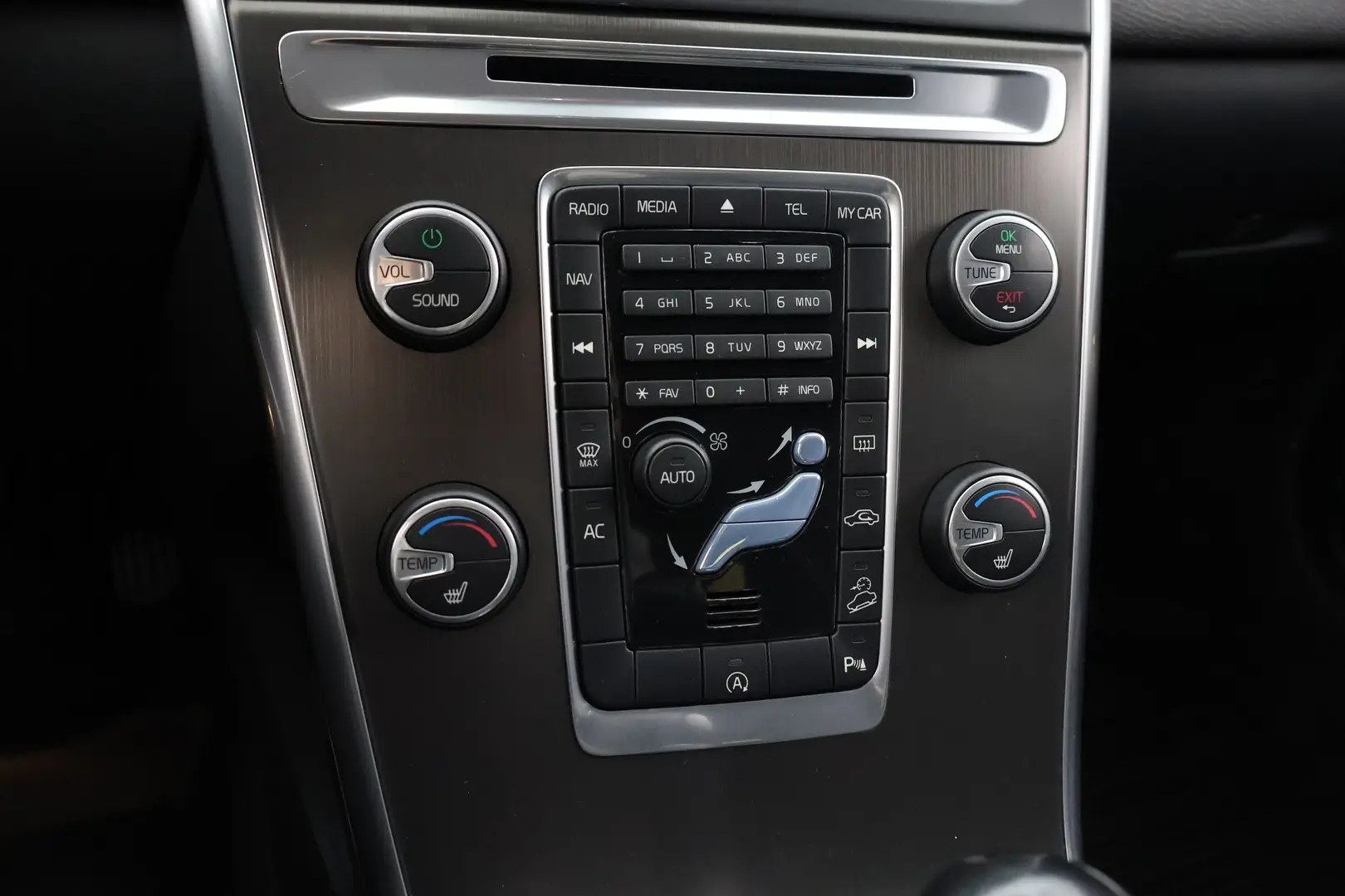 Car Image - 1nrhRW8RndTgpIP060AfcG