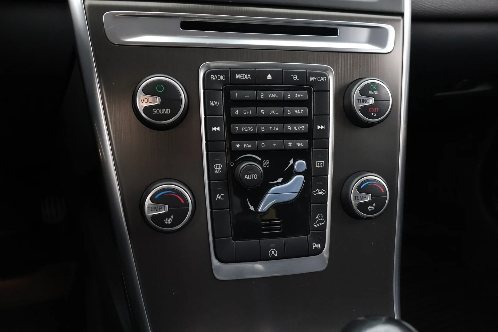 Car Image - 1nrhRW8RndTgpIP060AfcG