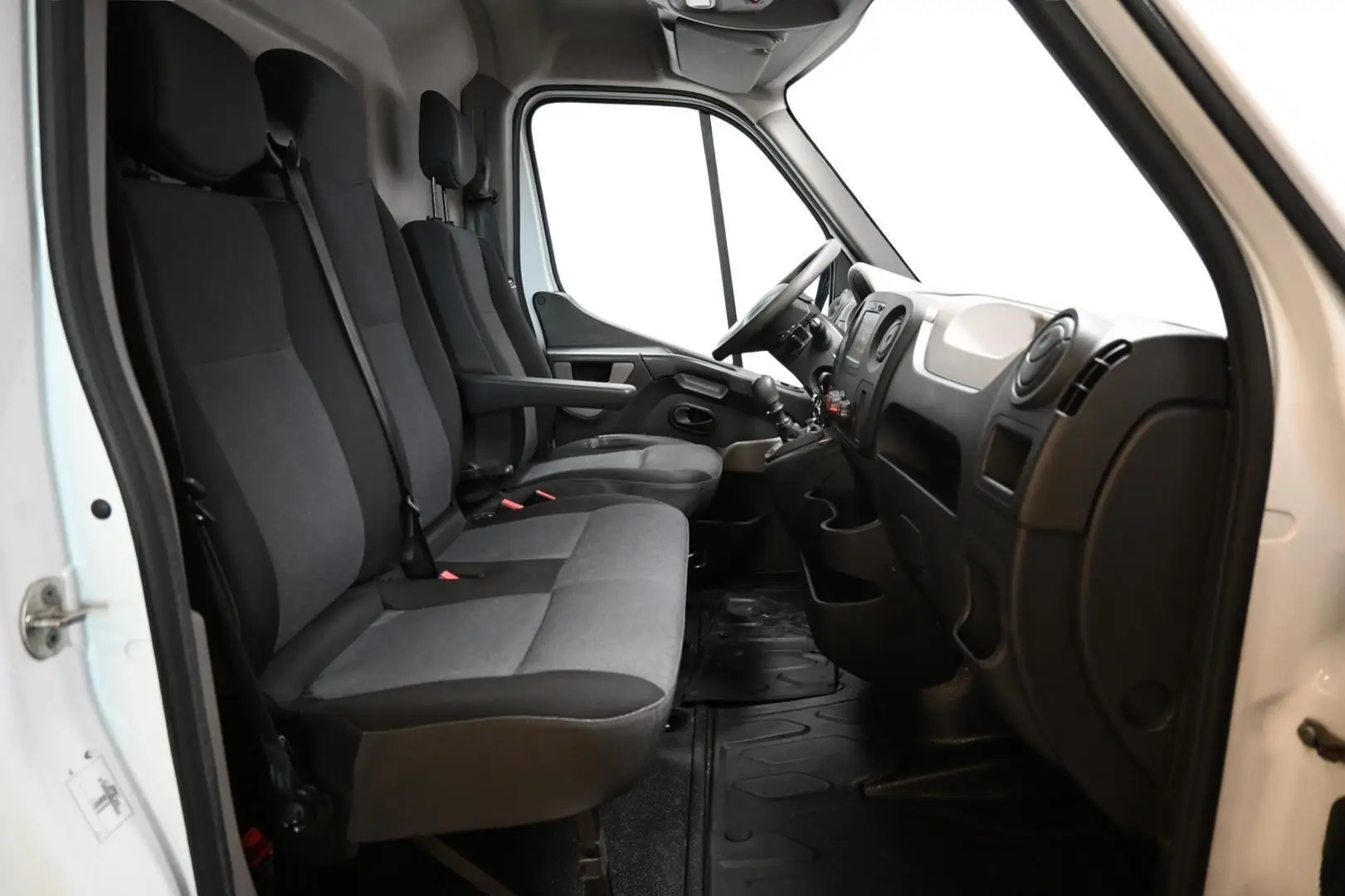 Car Image - 1zgOlZgAr6tWBBWLbvXmjp