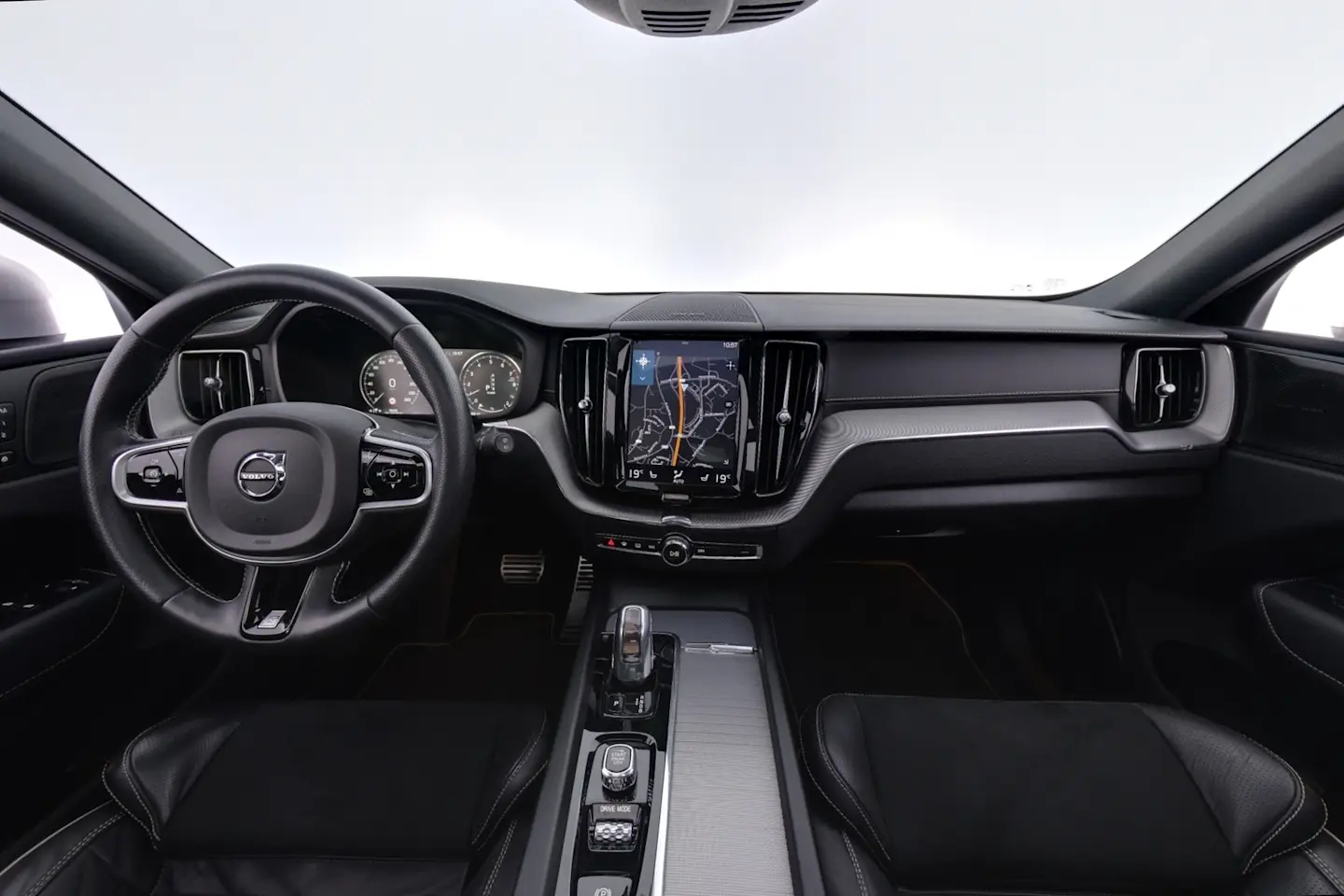 Car Image - 7FLGHfL5KuT5KIyzwWPlTt