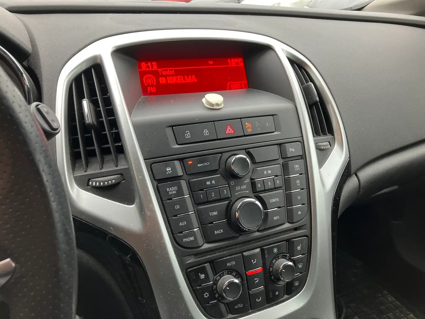 Car Image - 6qKJJzorwlscsbJwx5TNR6