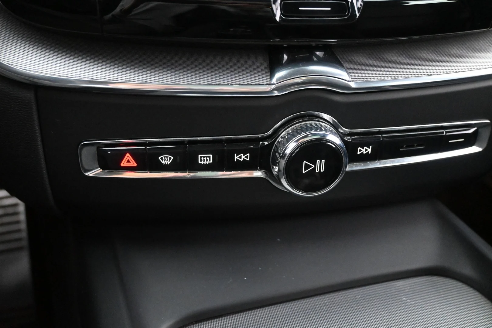 Car Image - 3i9jIYL9HMYPoygNi7hTtr