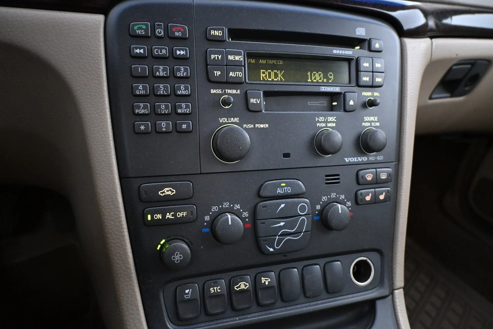 Car Image - 4NmUXzsavJK0C2MHKoci2A