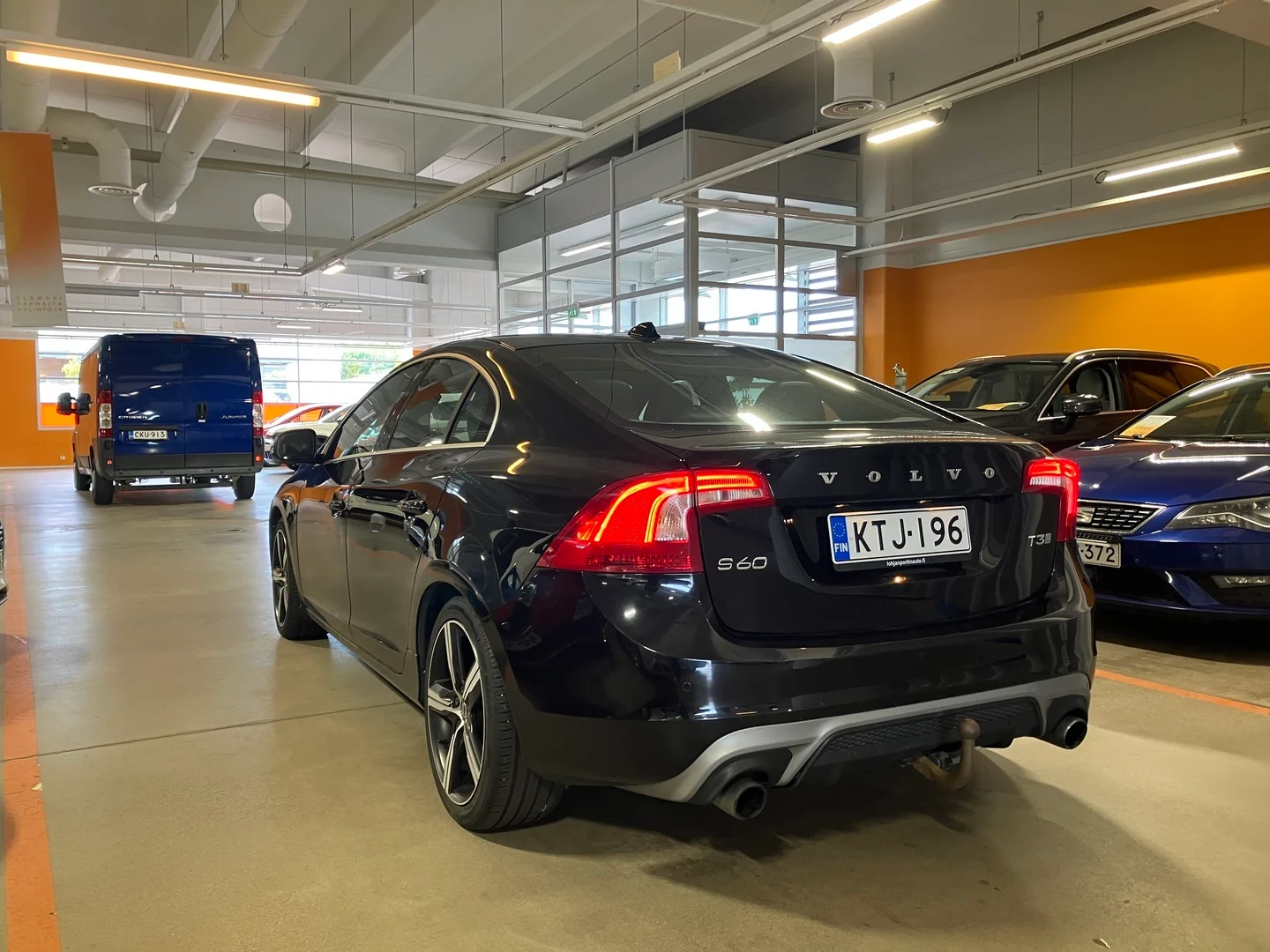 Car Image - 1gdjSpBTpTvwF5Wq0cFvQs