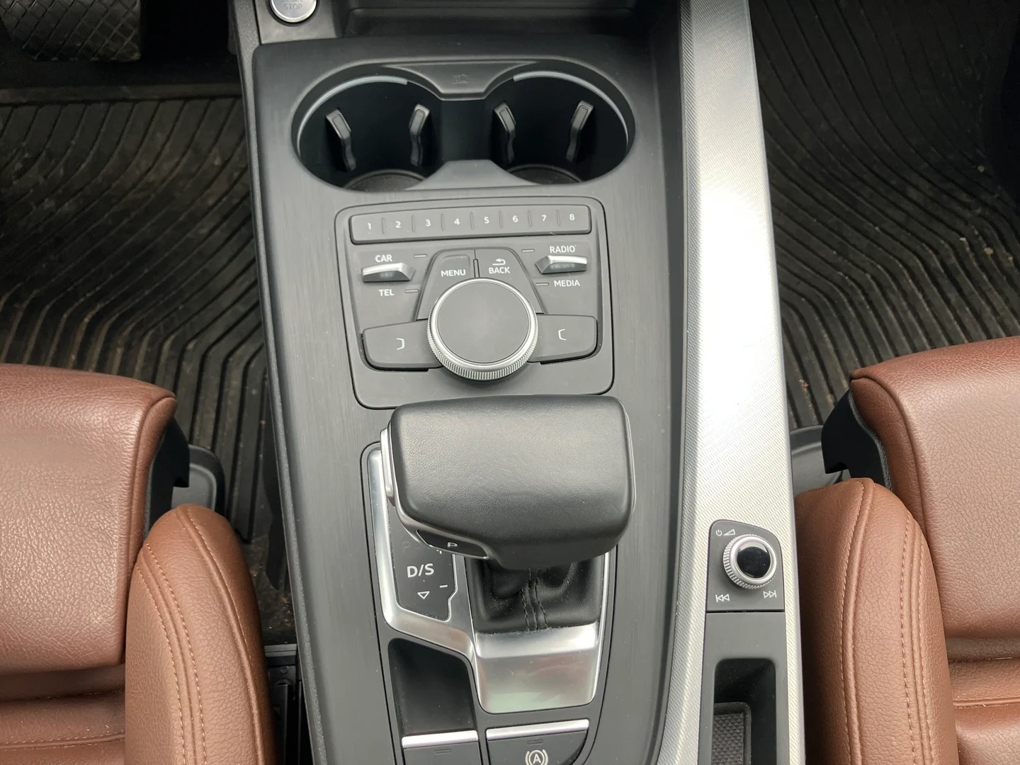 Car Image - 6HdRI18n9B9wn0U7jOMDzs