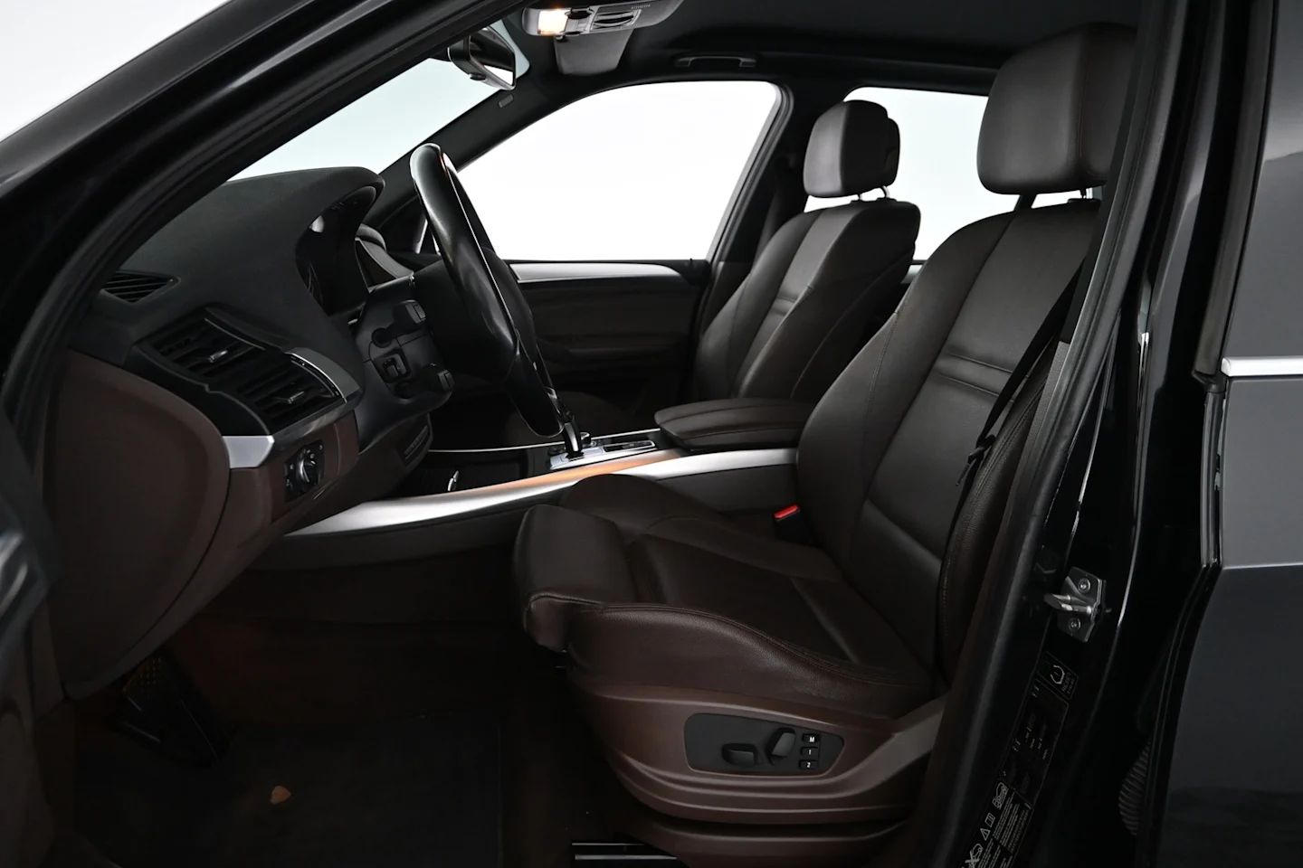 Car Image - 6W4hTq3TCkPkajleaDBcur