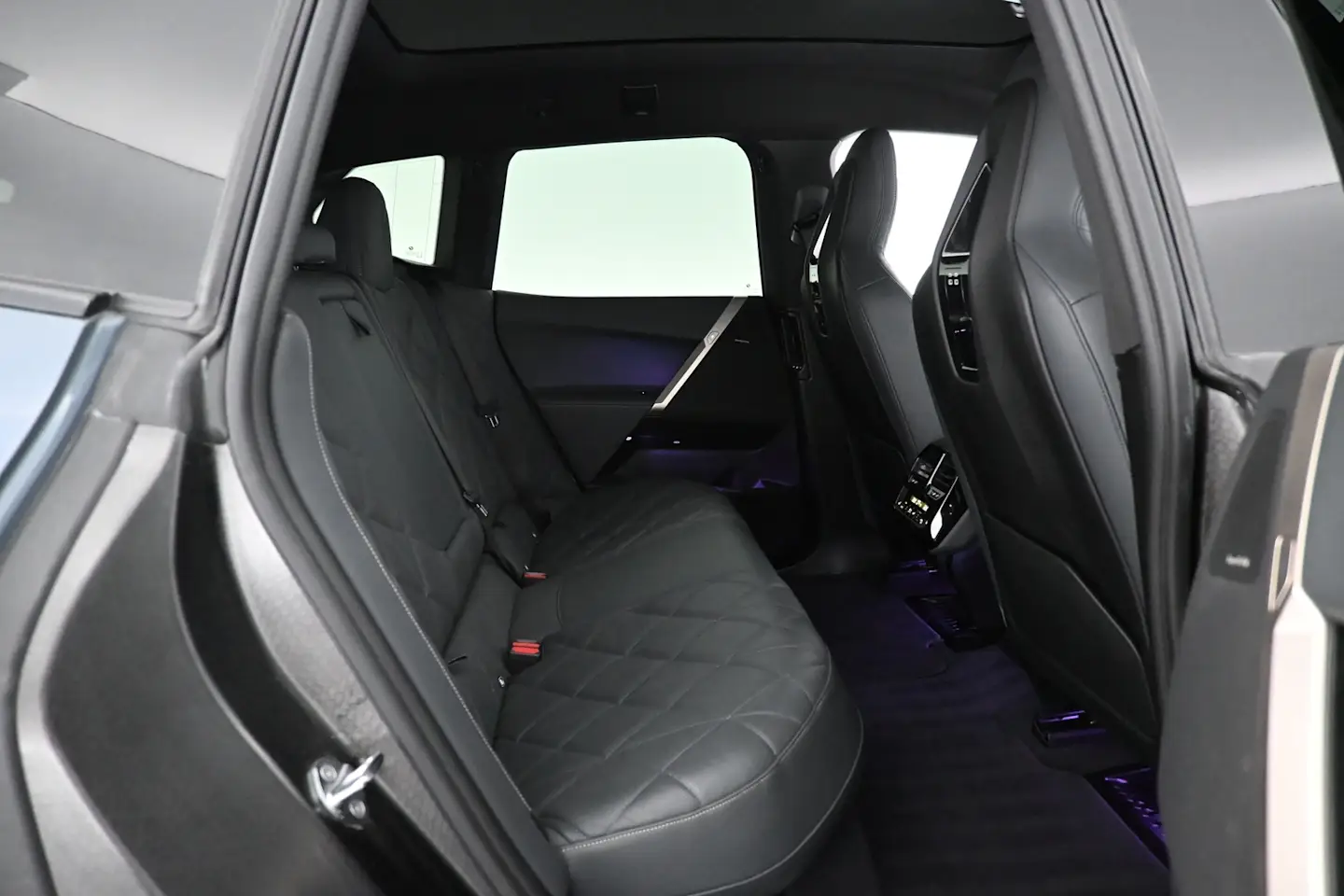 Car Image - 6yUh27omKWh4FlY7Bf6gD6