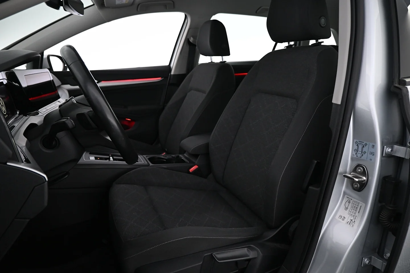Car Image - 664UHQ4V7l3HPxwfVvtZOW