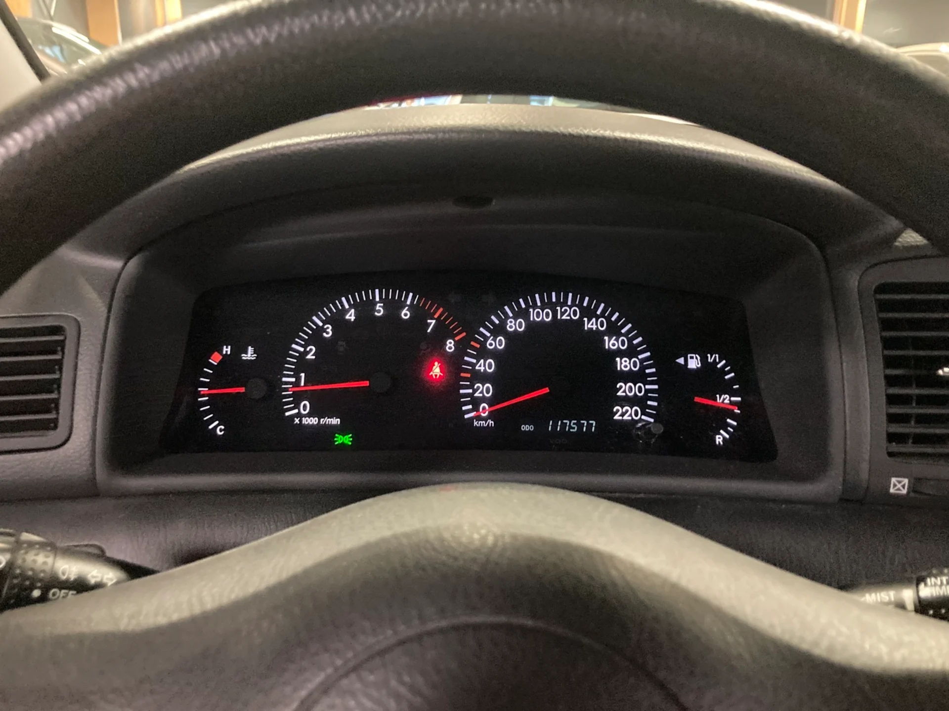 Car Image - 4I5PphMQSQQaEwZFHlKxGF