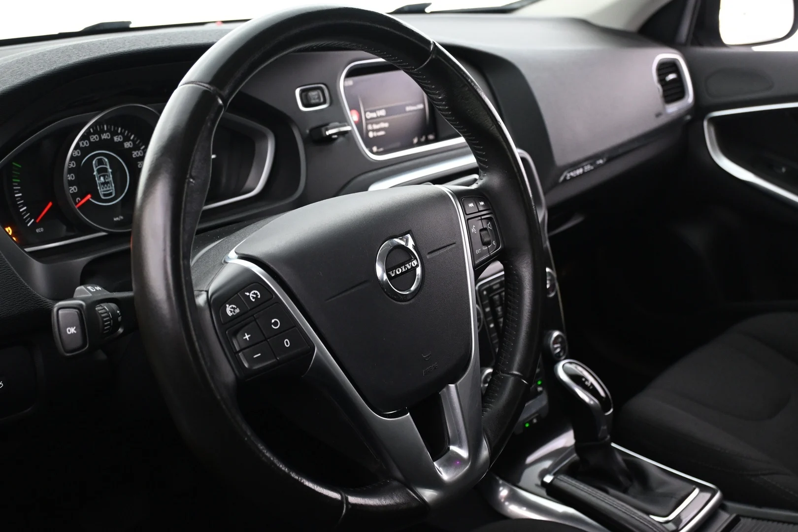 Car Image - 4vKvj6LlbZ8DlOZUPu7u0I