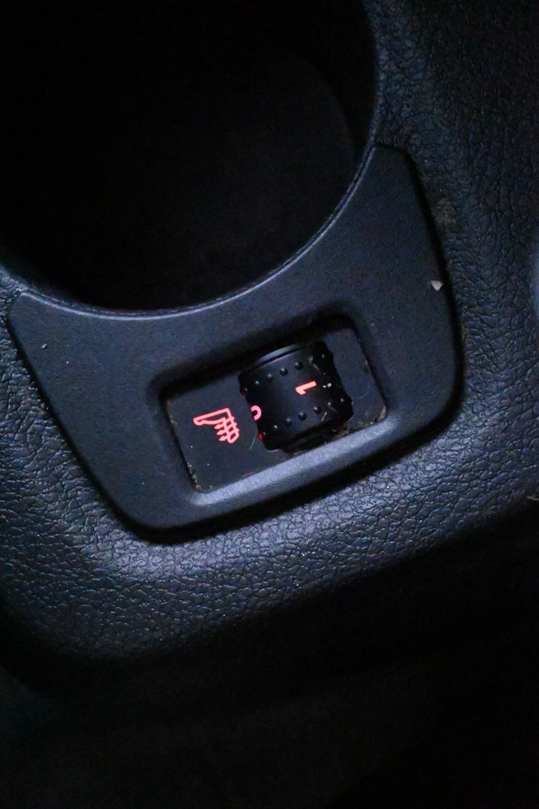 Car Image - 7gGpzzcXZxNc8EHFKYLPV1
