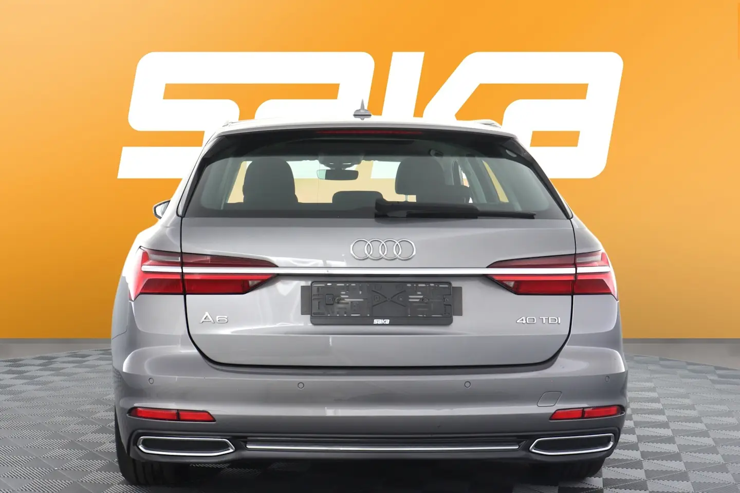 Car Image - 5k6ZUpbKTMxtzFBZfRBz2g