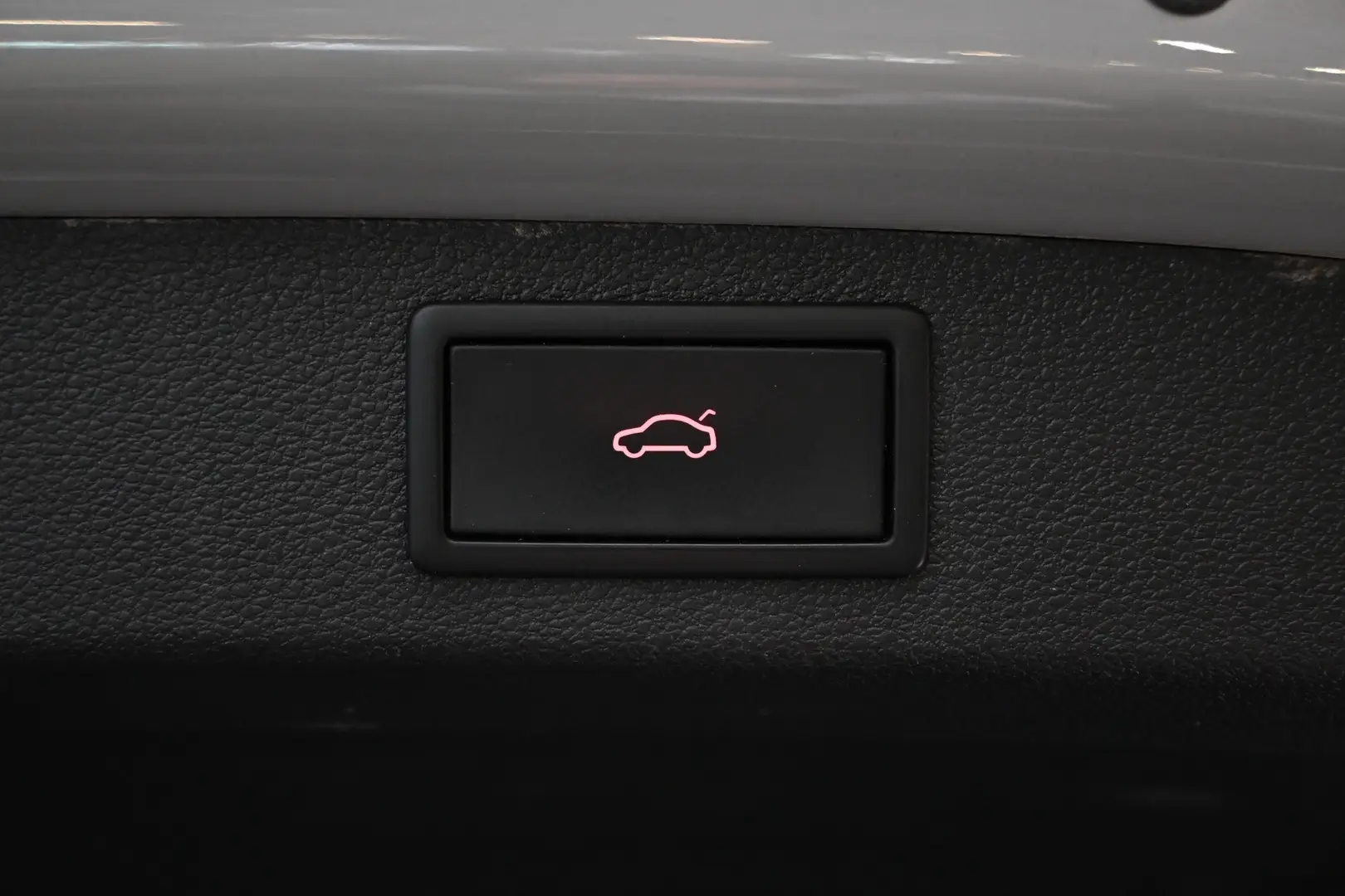 Car Image - 7kjUt2NC4uEfZcjCPu6rhK