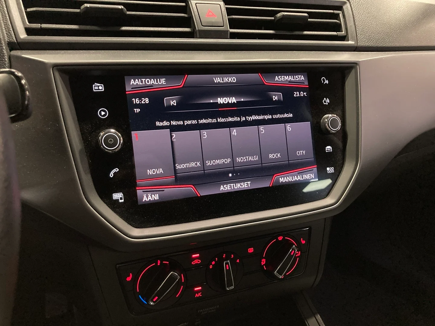 Car Image - 6YevCp99b63xmQccXmAPDr