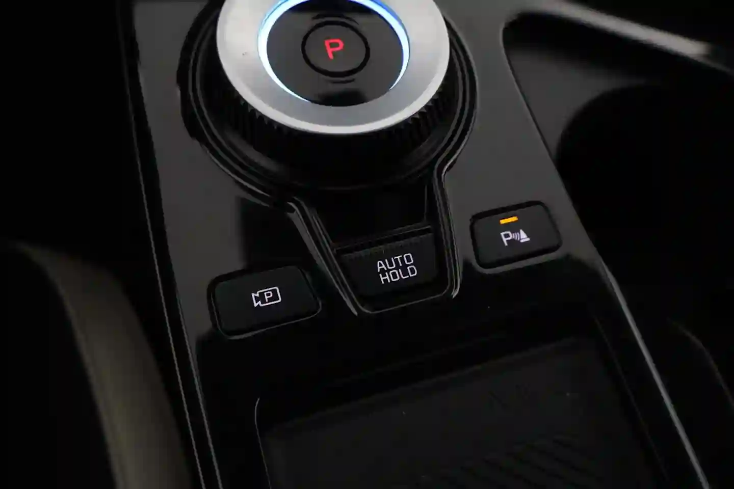 Car Image - 5R1VA3te1jc8C9kHPzs2Bq