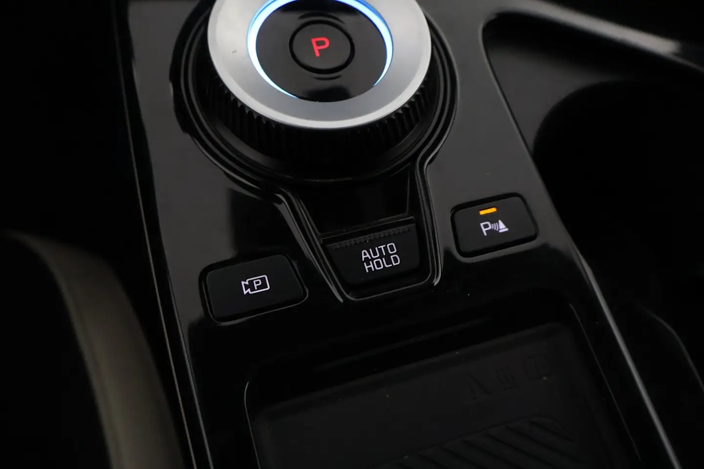 Car Image - 5R1VA3te1jc8C9kHPzs2Bq