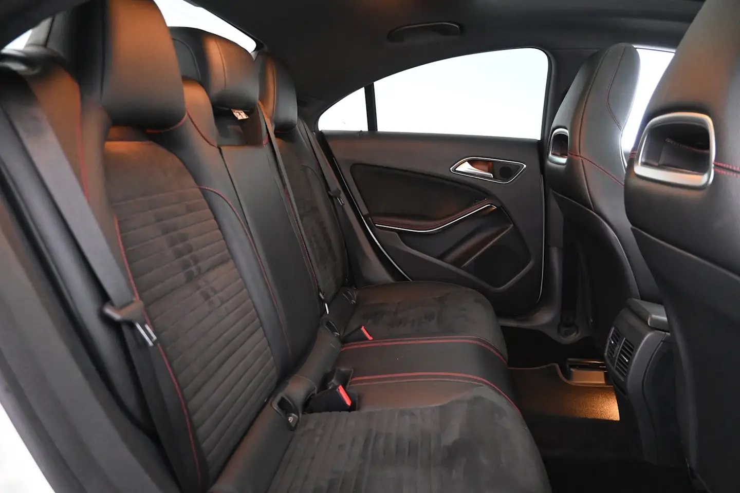 Car Image - u6eC6VTXMlssJaaSaWBAt