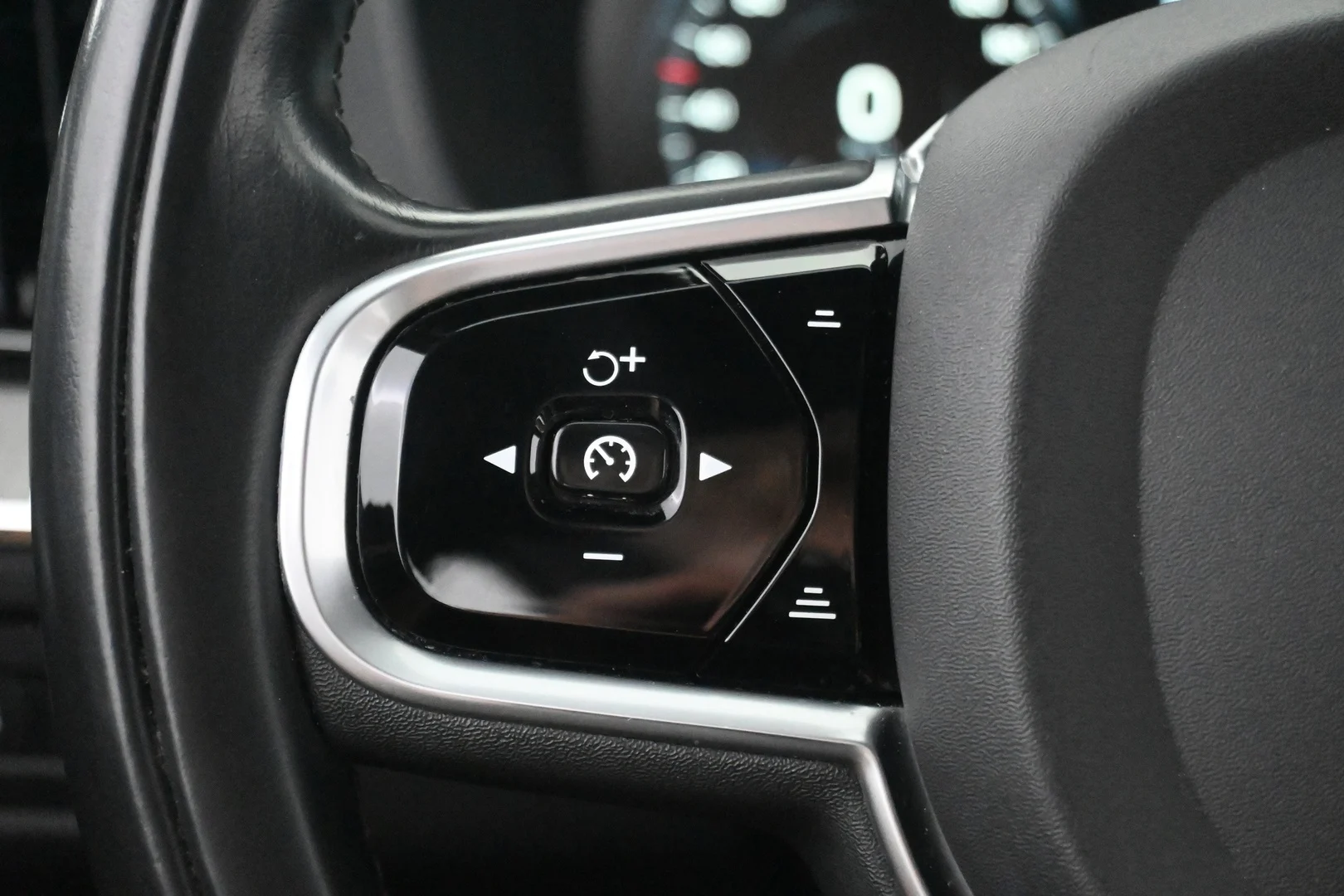 Car Image - 1svQu5MuNWvYniZsqEN7mJ