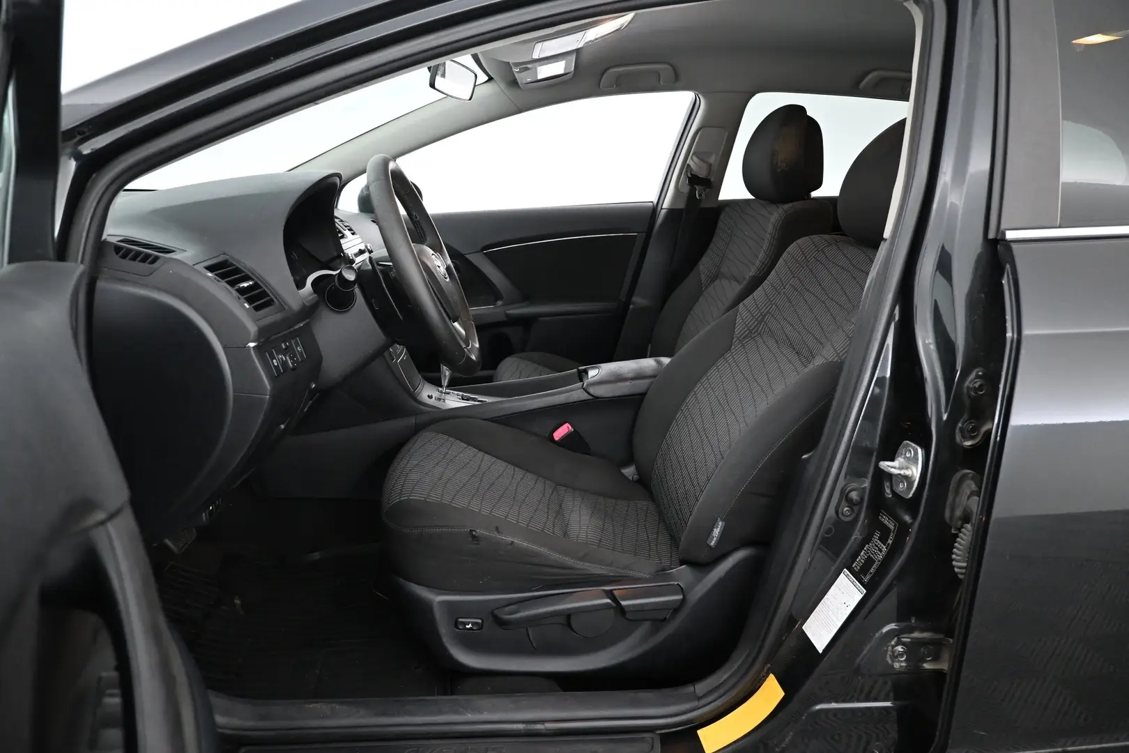 Car Image - 3VnUKAyiVfrzsCQuUuze28
