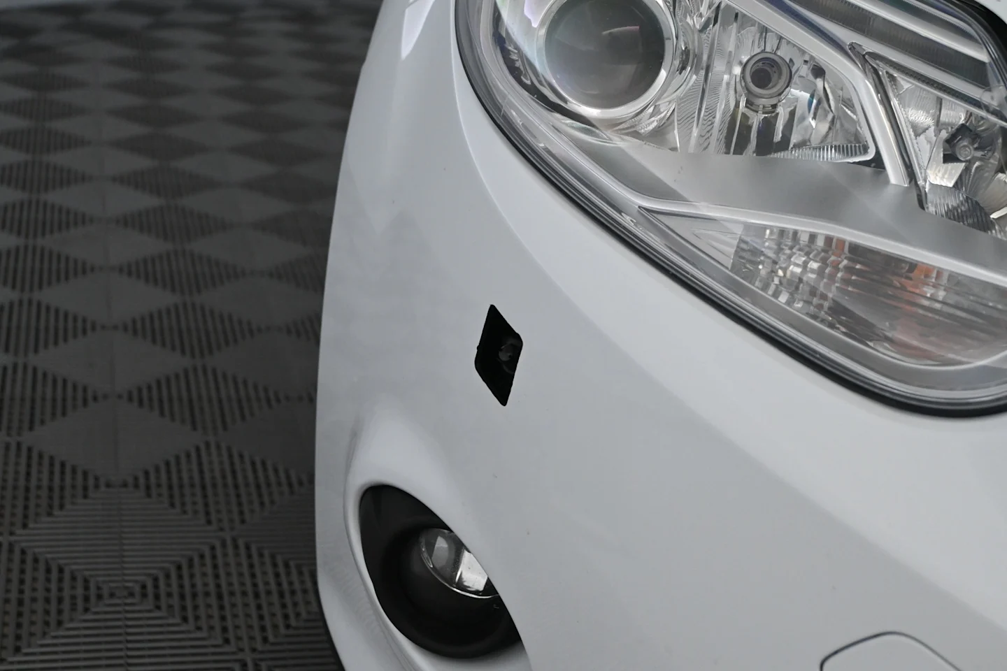 Car Image - 7ztdS8BEADw4iwDW1hOwoj