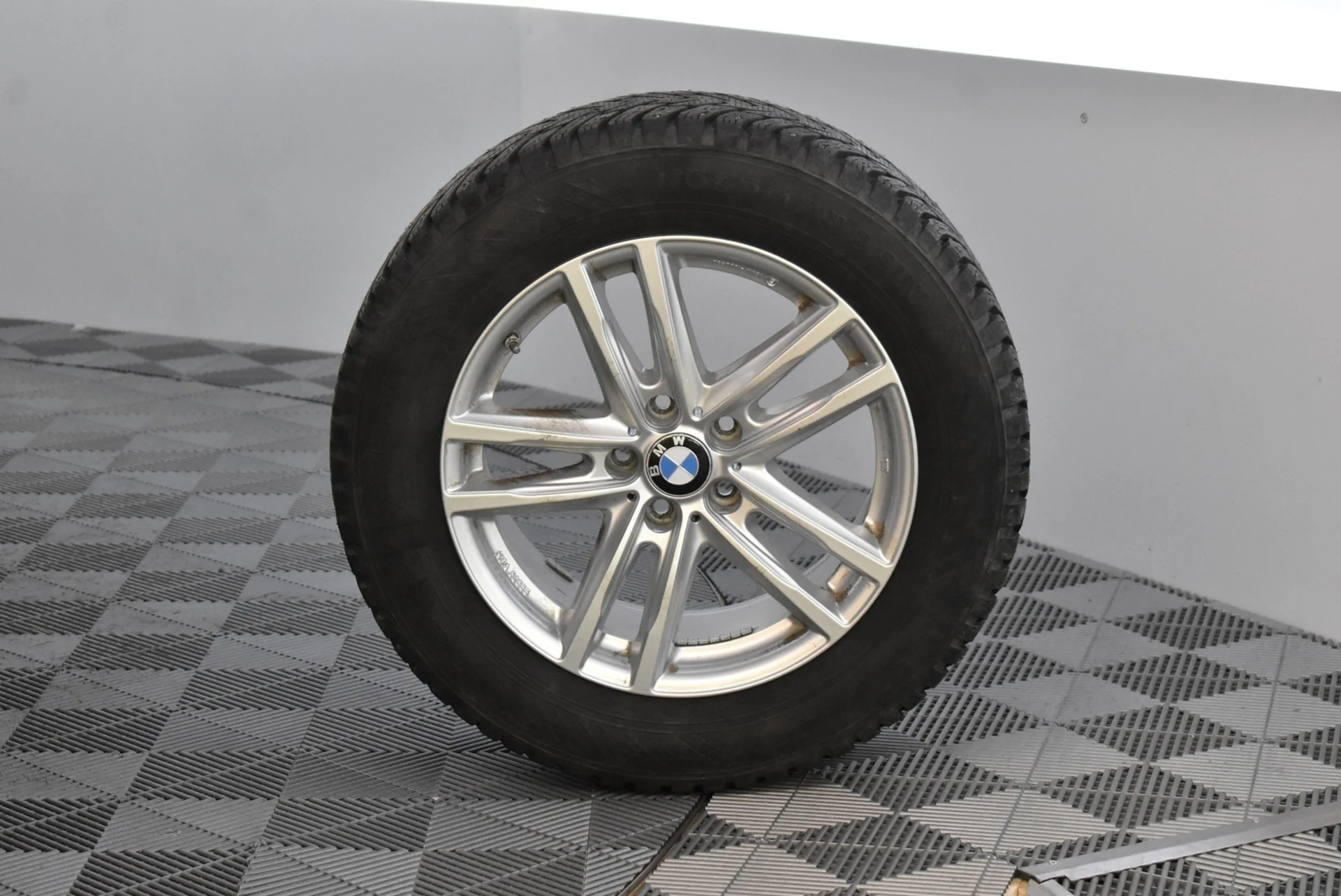 Car Image - 1neuPDgB5Fj7fhp0AASmiM