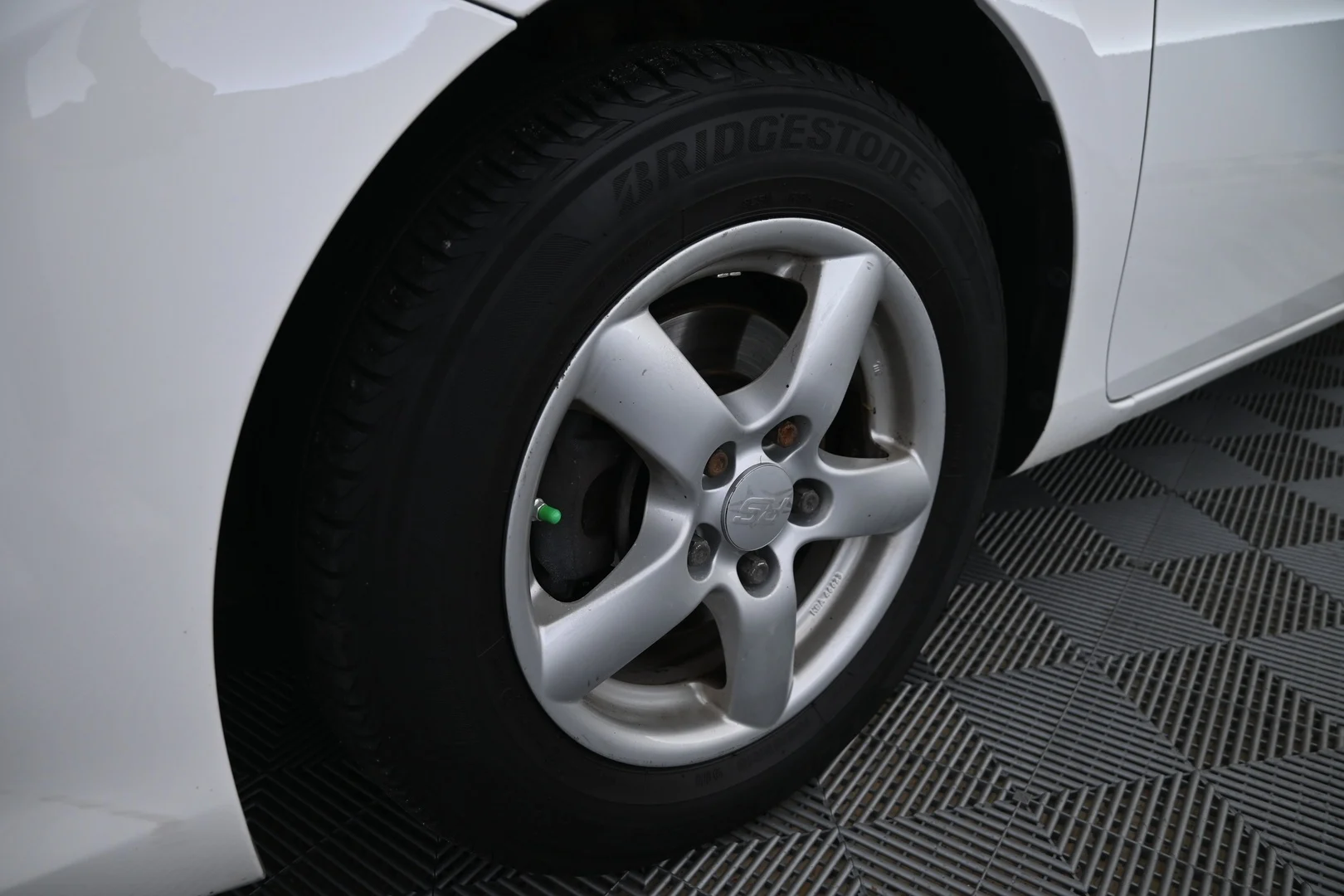 Car Image - 4SaKi5Z28Q9qy4N1nmpPV0
