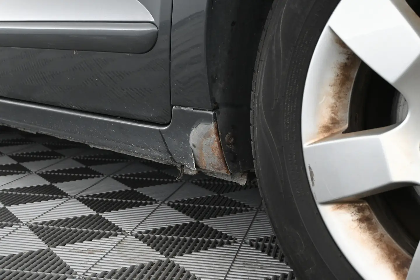 Car Image - 4n4Kqp7qQlb2HkvzOX5DQw