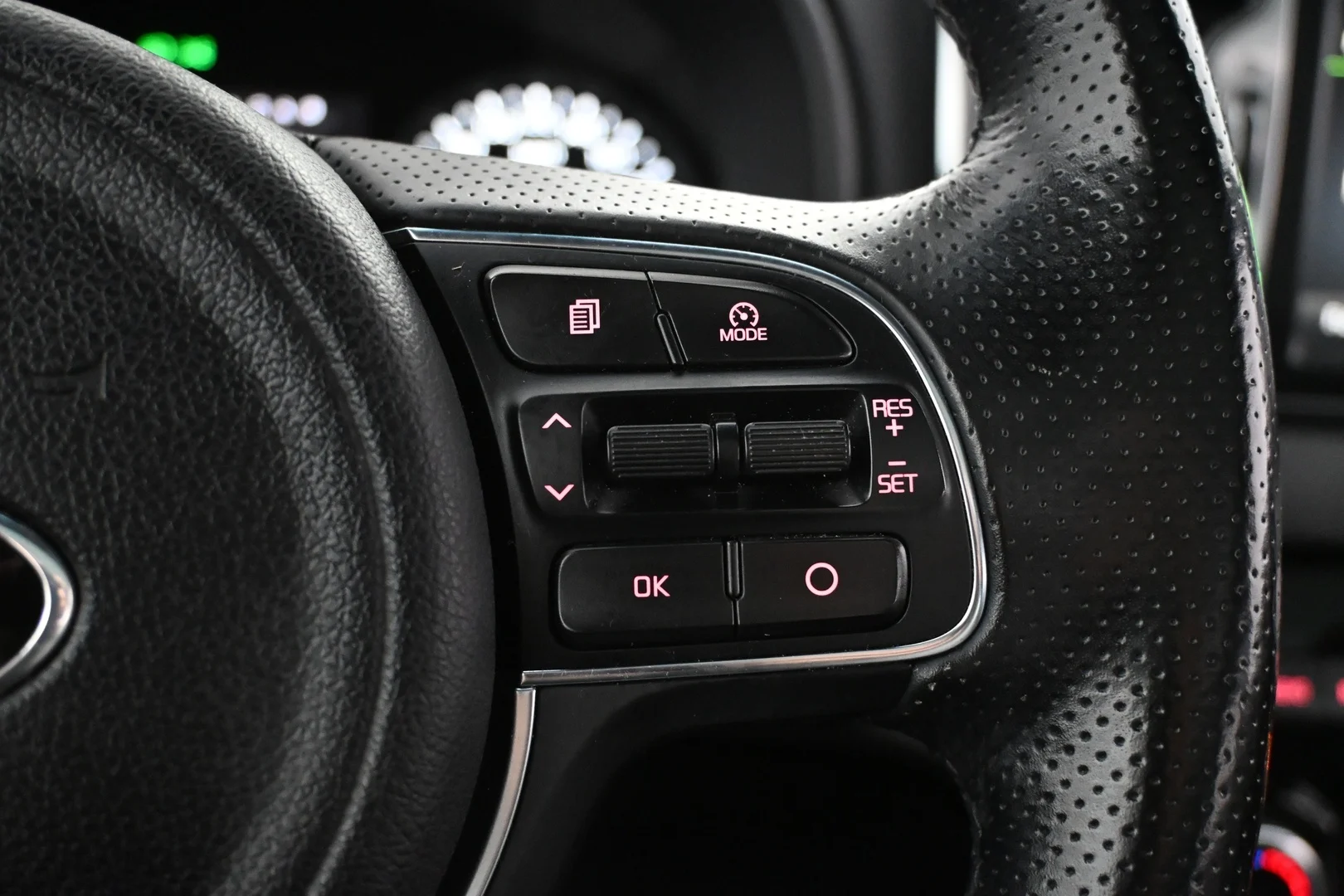 Car Image - 3vBTmuKpxUQHJ9bnB9cObG