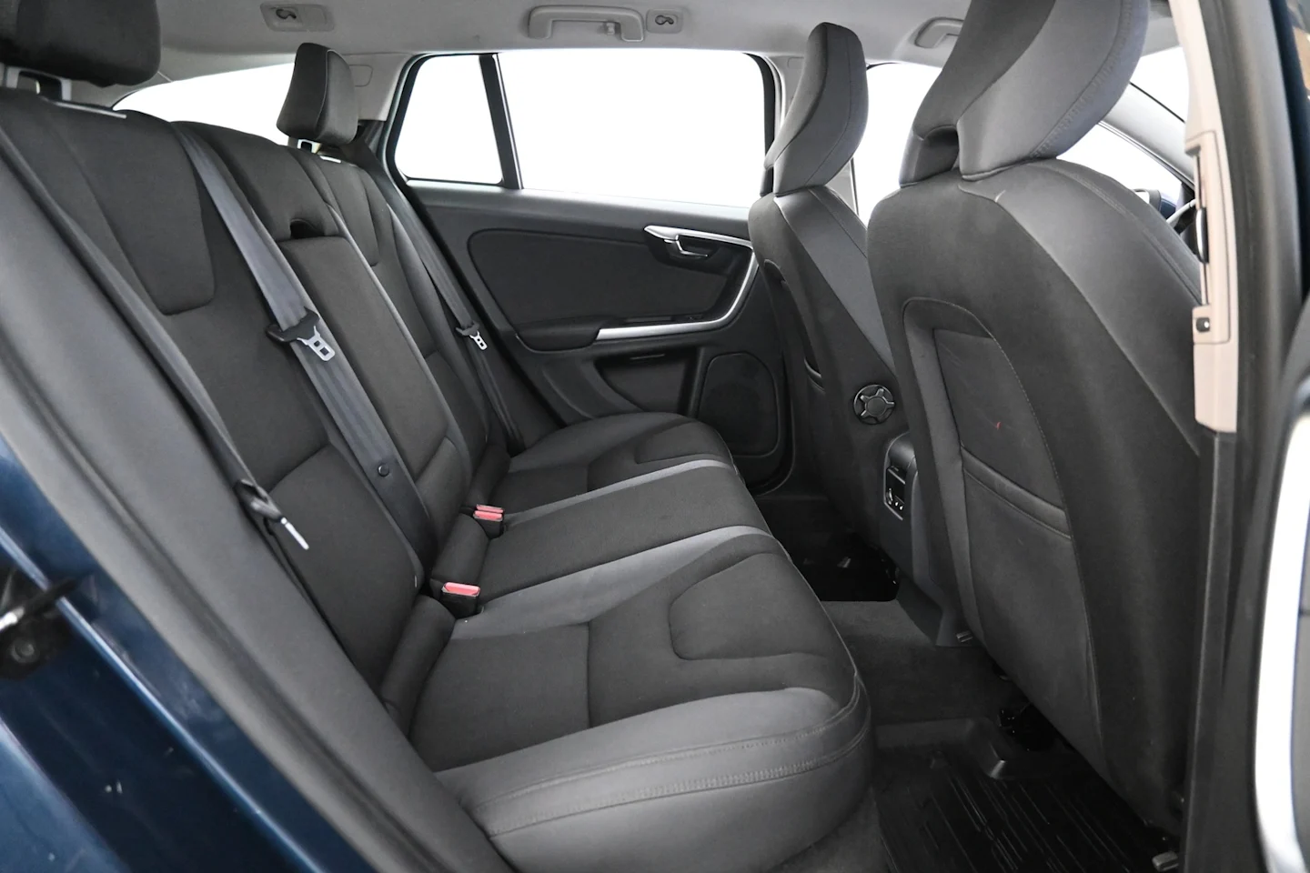 Car Image - 3YDmoZEScs5E2rw1AQTlka