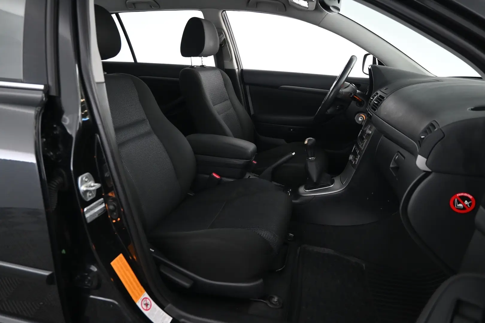 Car Image - 7GxoNuUNDPteTo8v9NU3df
