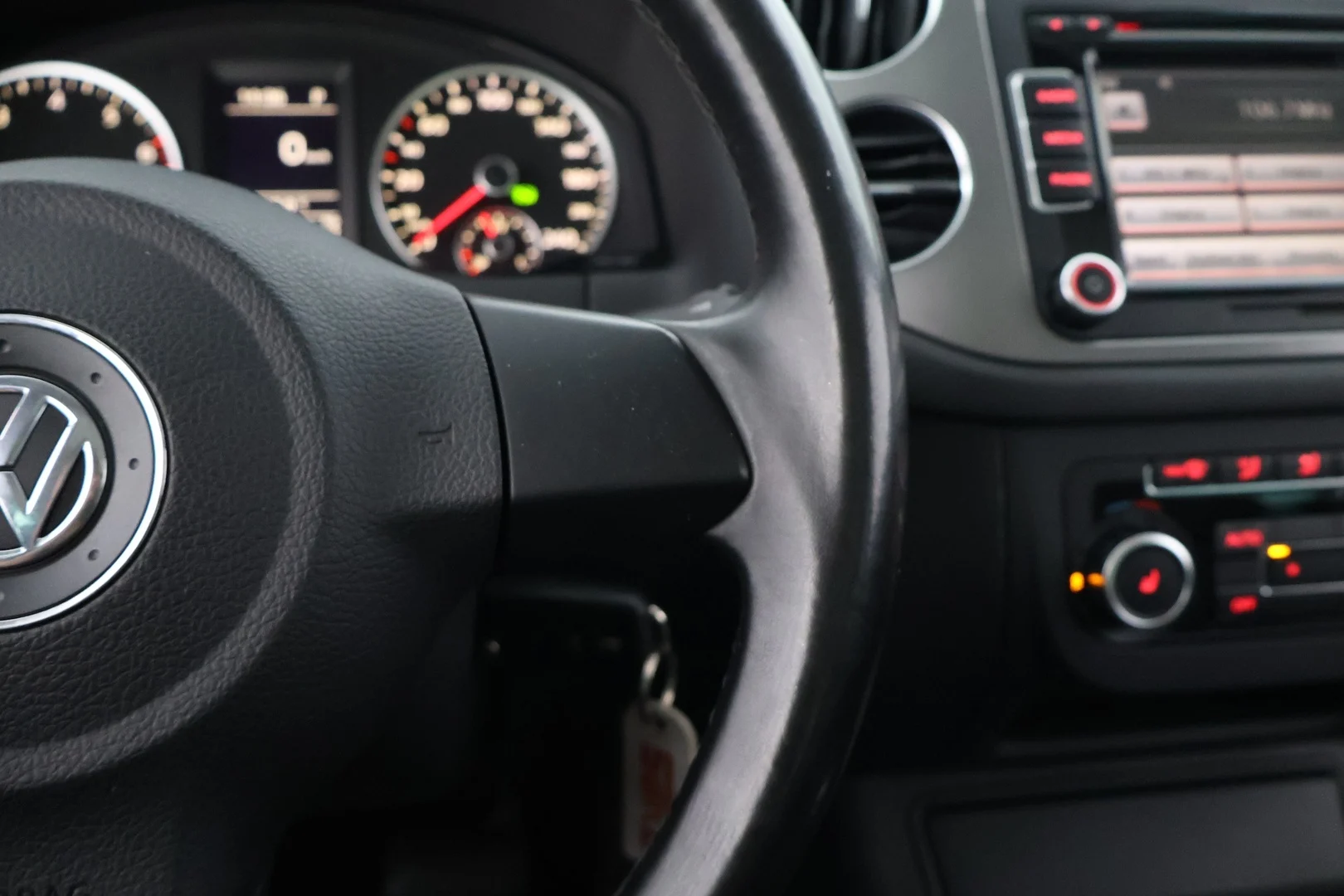 Car Image - 5ORkcCYJ1zbXRs7sDKNxh6