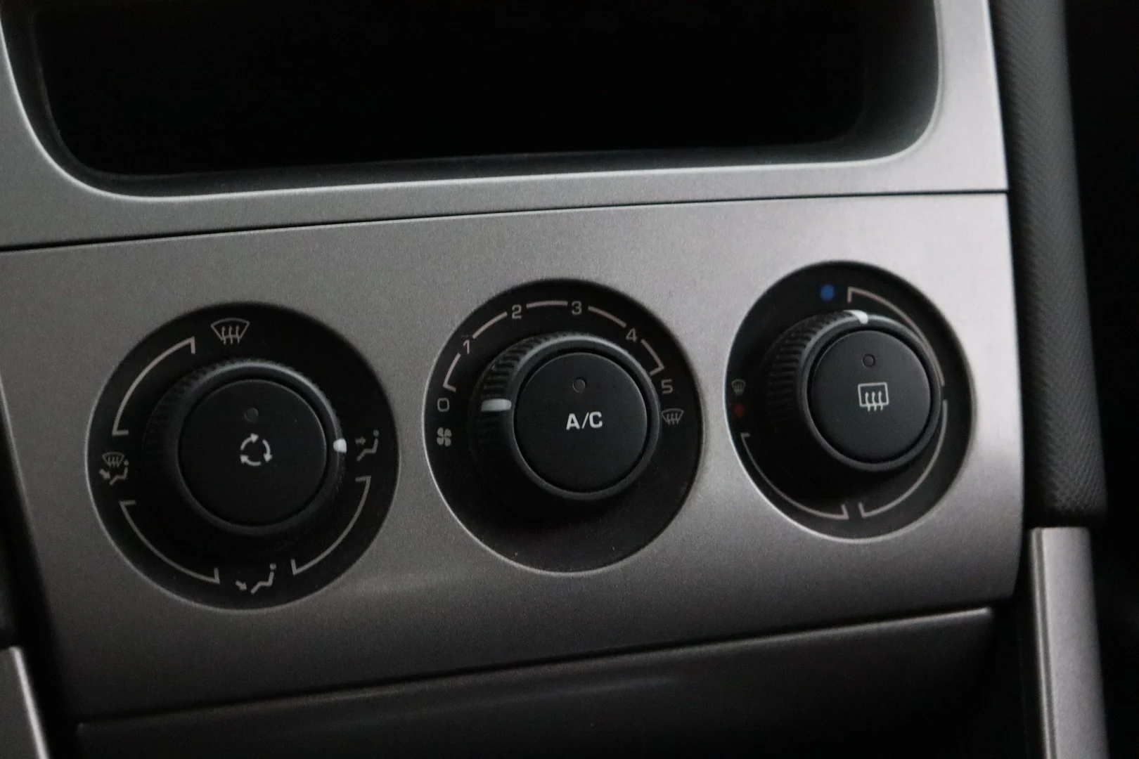 Car Image - 4WXG6OFtegajSVvT6oPxsI