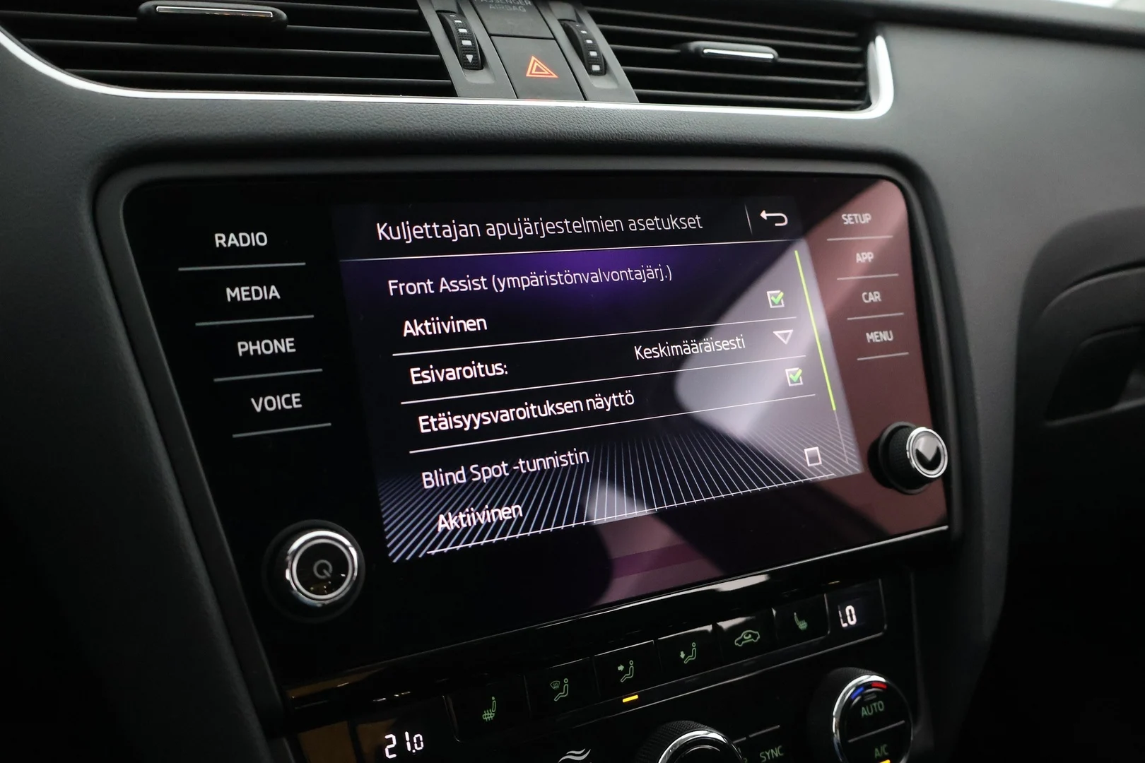 Car Image - 5mIcANjFRvkAQ6k2ychofB
