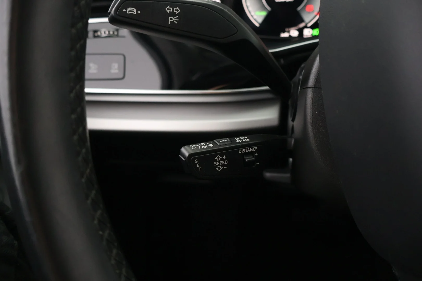 Car Image - 3jDUS2rPJMcS5LQoTwdqzP