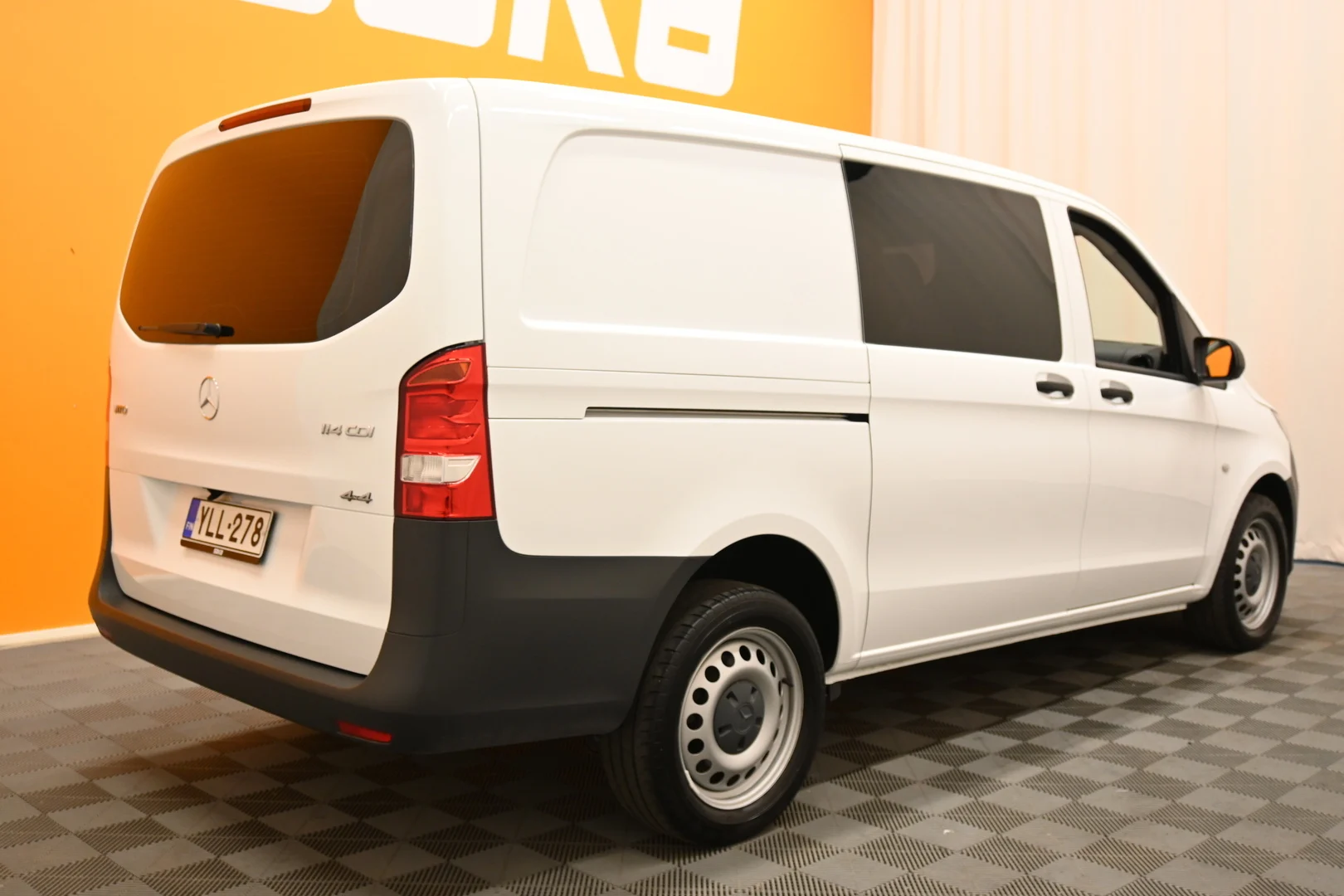 Car Image - 60DAubz4ZteYe0hrOAU6Zy