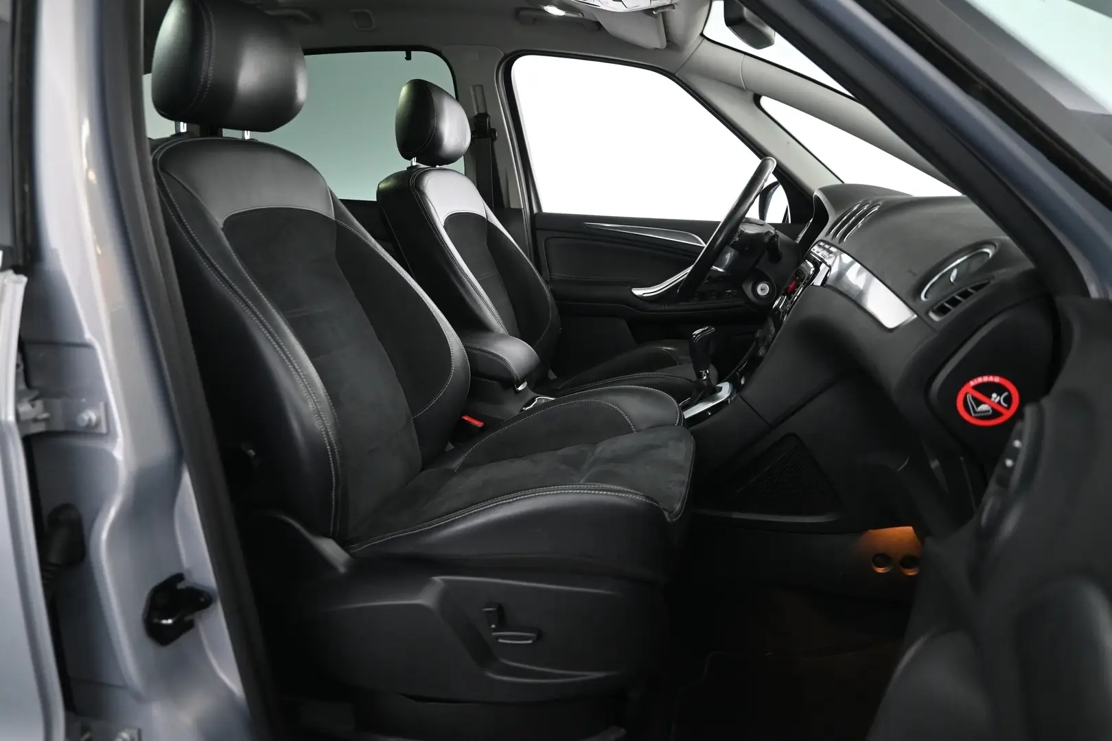 Car Image - 6mwKTVRsttH5mMcJWHqBKf