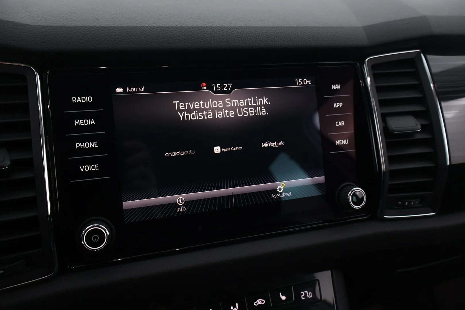 Car Image - 2b6kBY70QkFXrlary0dVQG