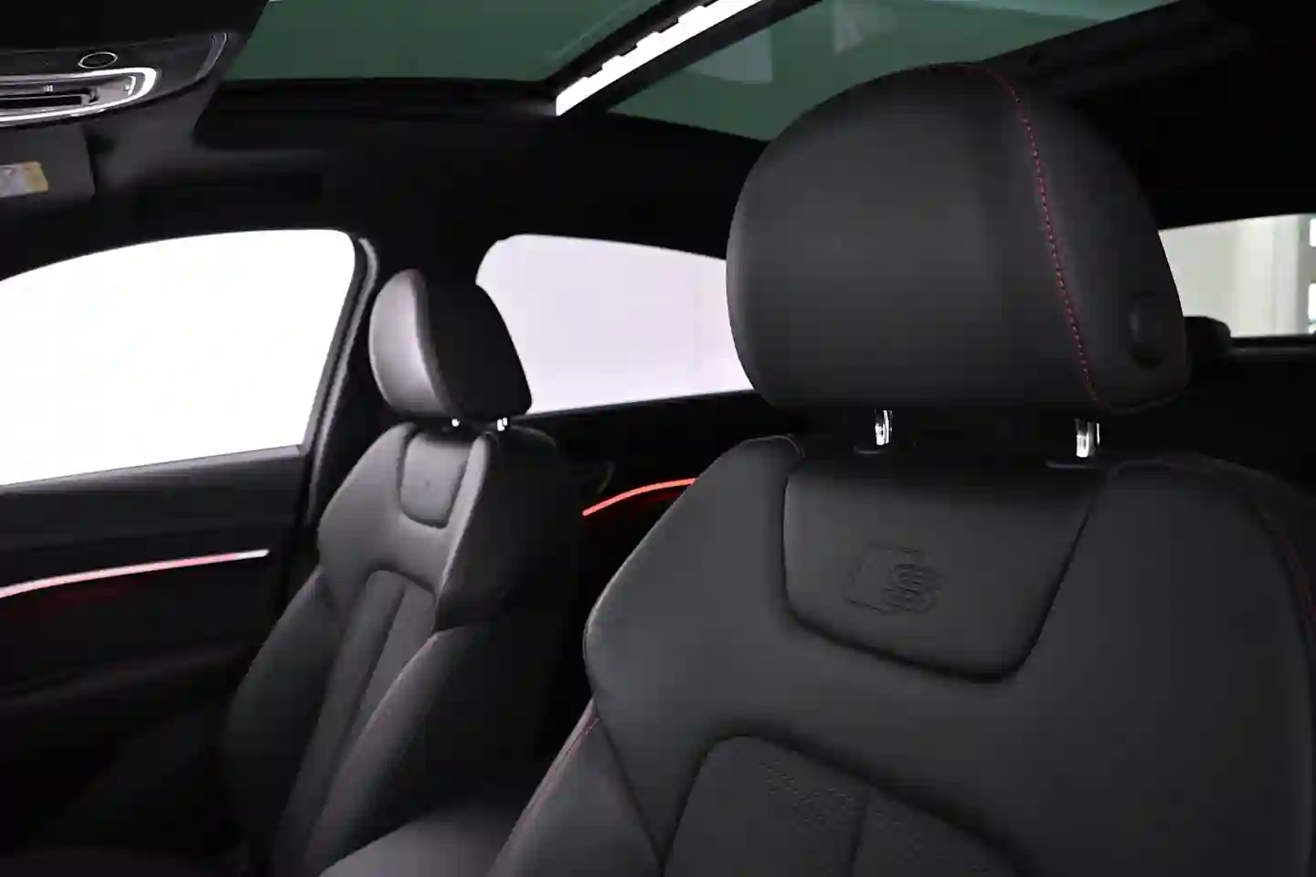 Car Image - 1Jx7JLmWcAs2D2pMn0isEH