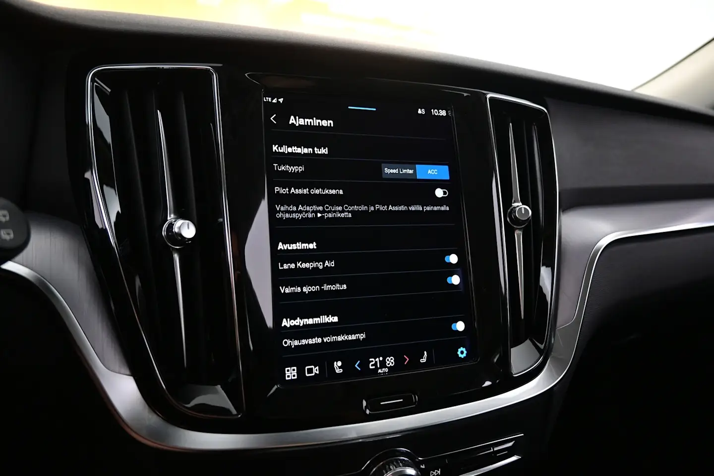 Car Image - 7deAdc7f4rs7E2RJiThXpx