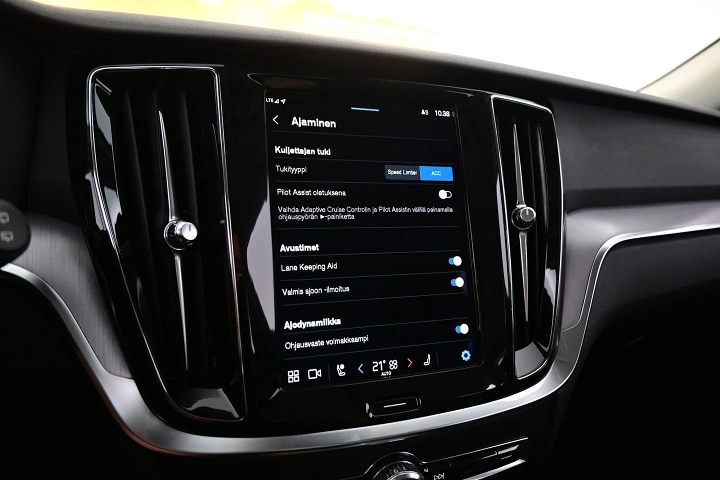 Car Image - 7deAdc7f4rs7E2RJiThXpx
