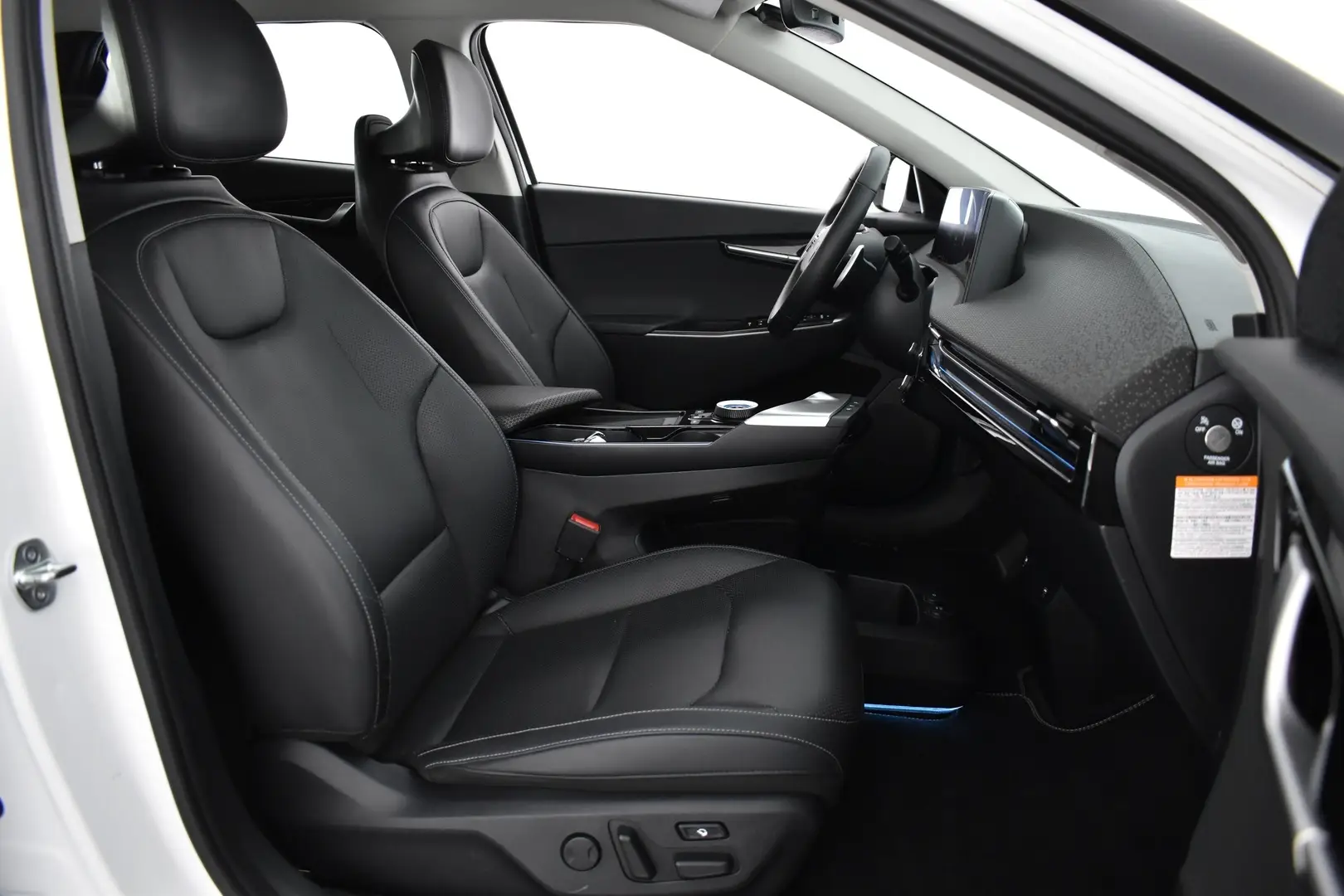 Car Image - 2VW3aPDBCmZc1B8tns5rHx