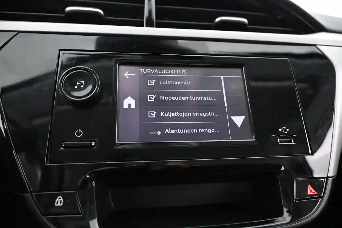 Car Image - 2B50P9udgfhTqeIofz3SJF