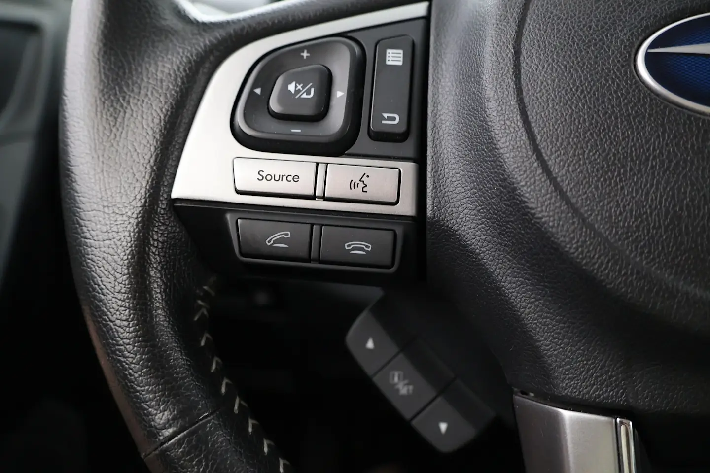 Car Image - 6ssIFou5TlD2uGXBz6GE0
