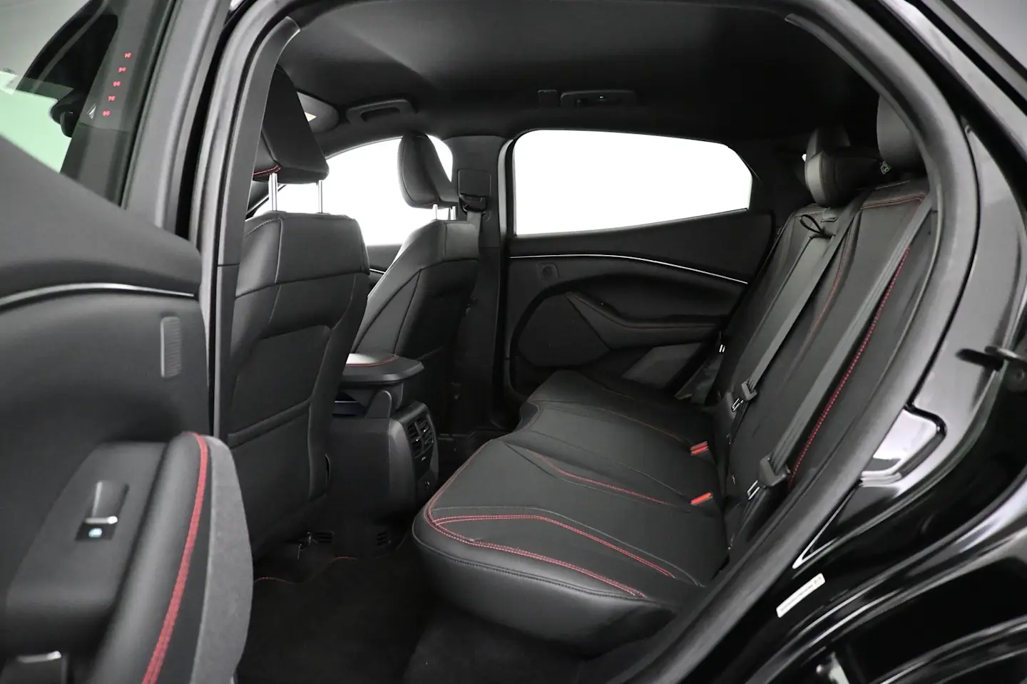 Car Image - 19fXRCgNjUK1ZuPQJQxQOJ