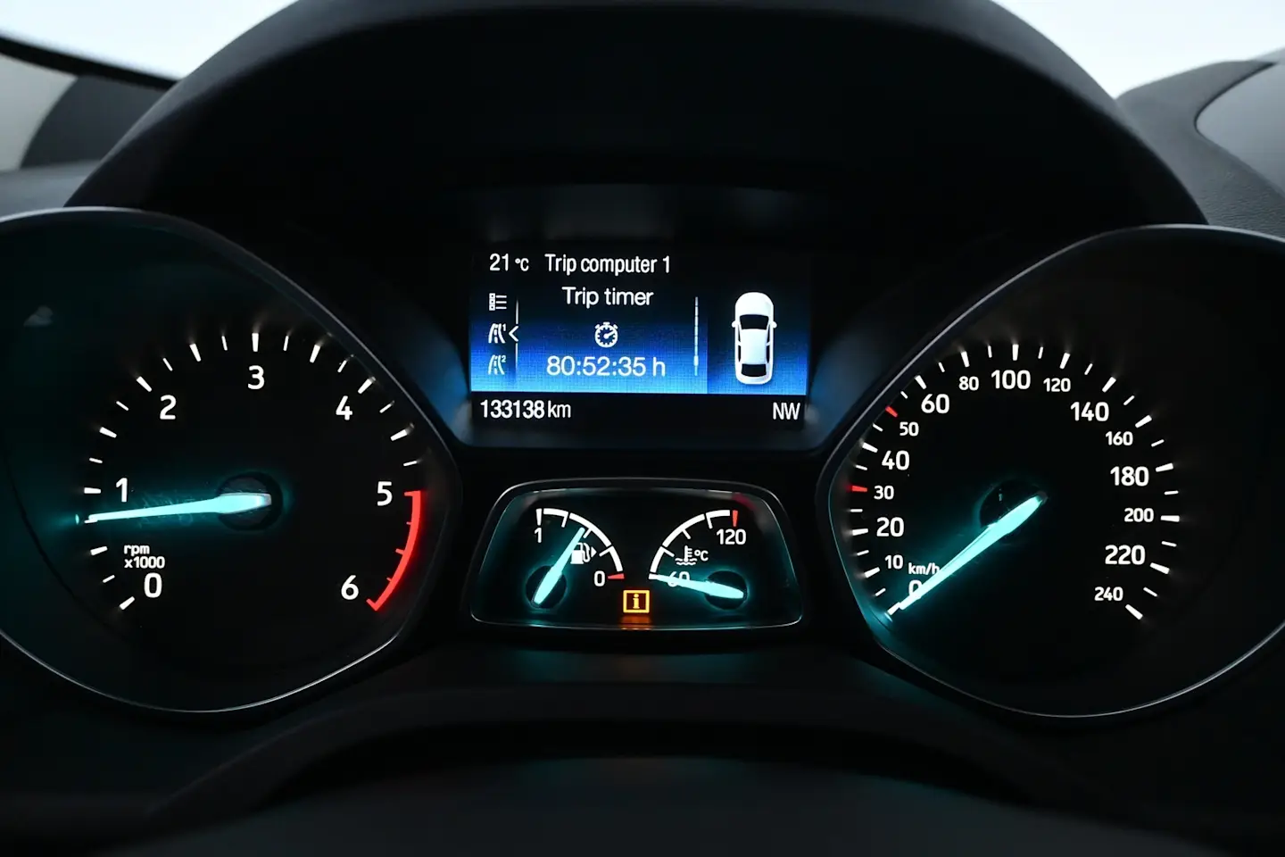 Car Image - 5wY5KBbtjqzTolco2OaoSe