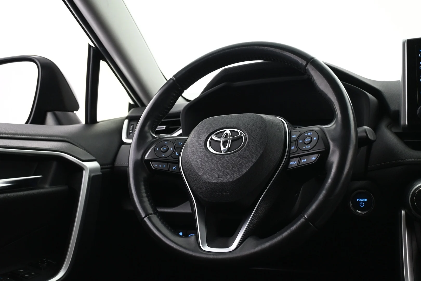 Car Image - 5FxuQfnGjoICGYp8atZTqY